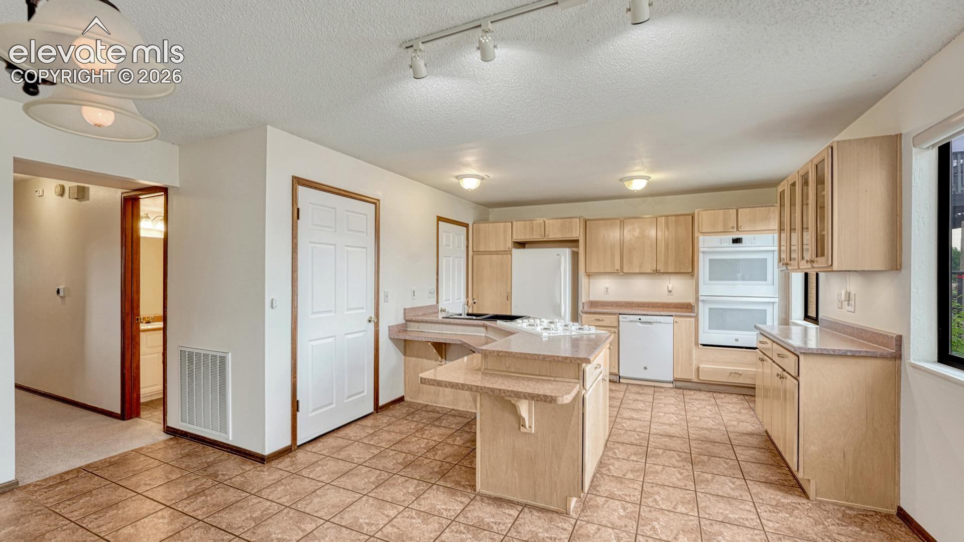 Photo 14 of 1118 Fontmore Road #B, Colorado Springs