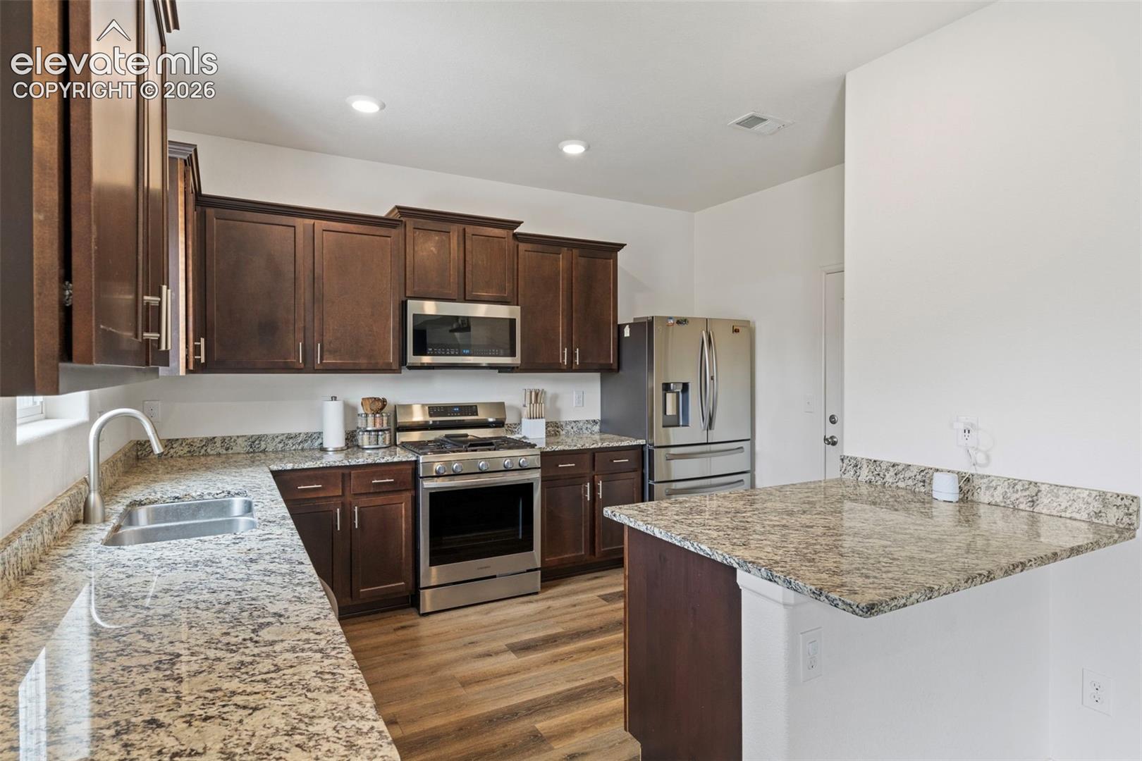 Photo 11 of 6206 Meadowbank Lane, Colorado Springs