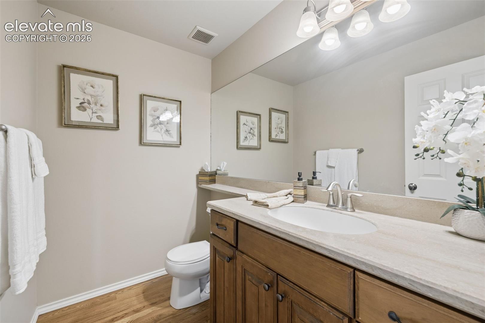Main level powder bath