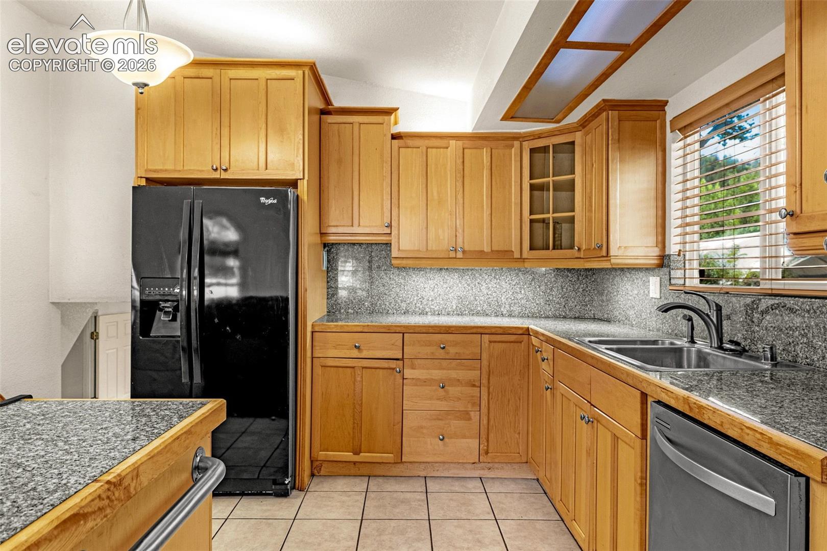 Photo 10 of 2613 Flintridge Drive, Colorado Springs