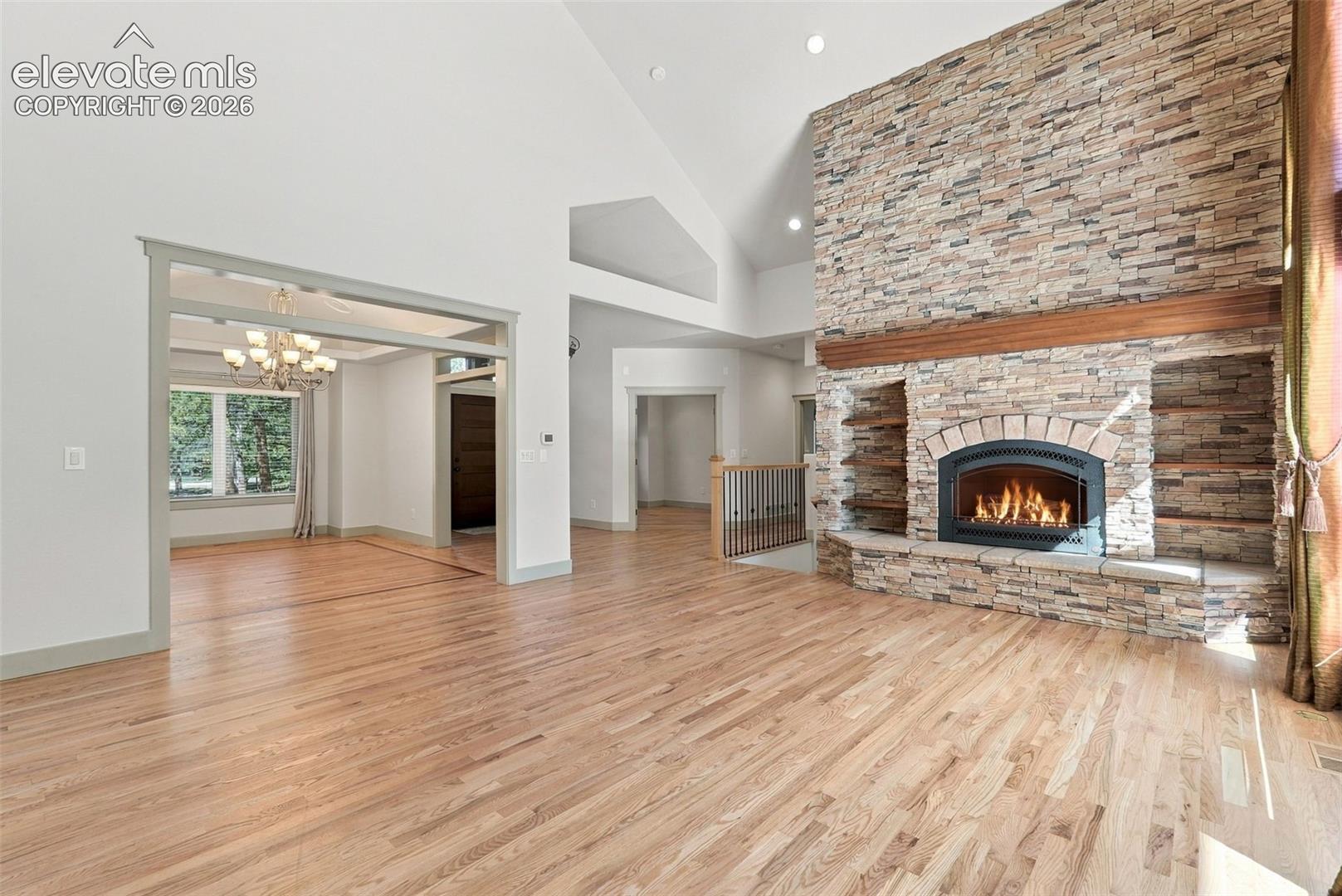 Open floorplan free flowing
