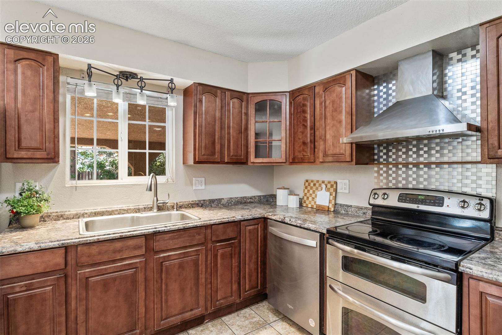 Photo 10 of 7165 White Mountain Drive, Colorado Springs
