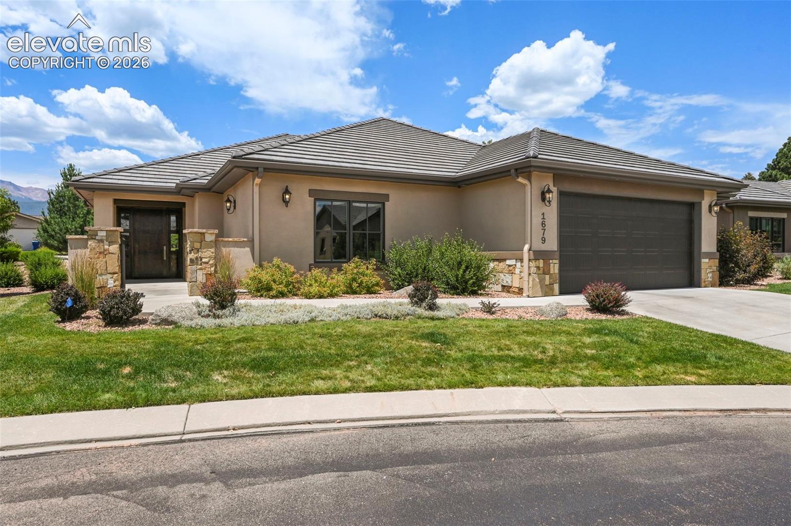 1679 Rockview Trl, Colorado Springs, CO 80904