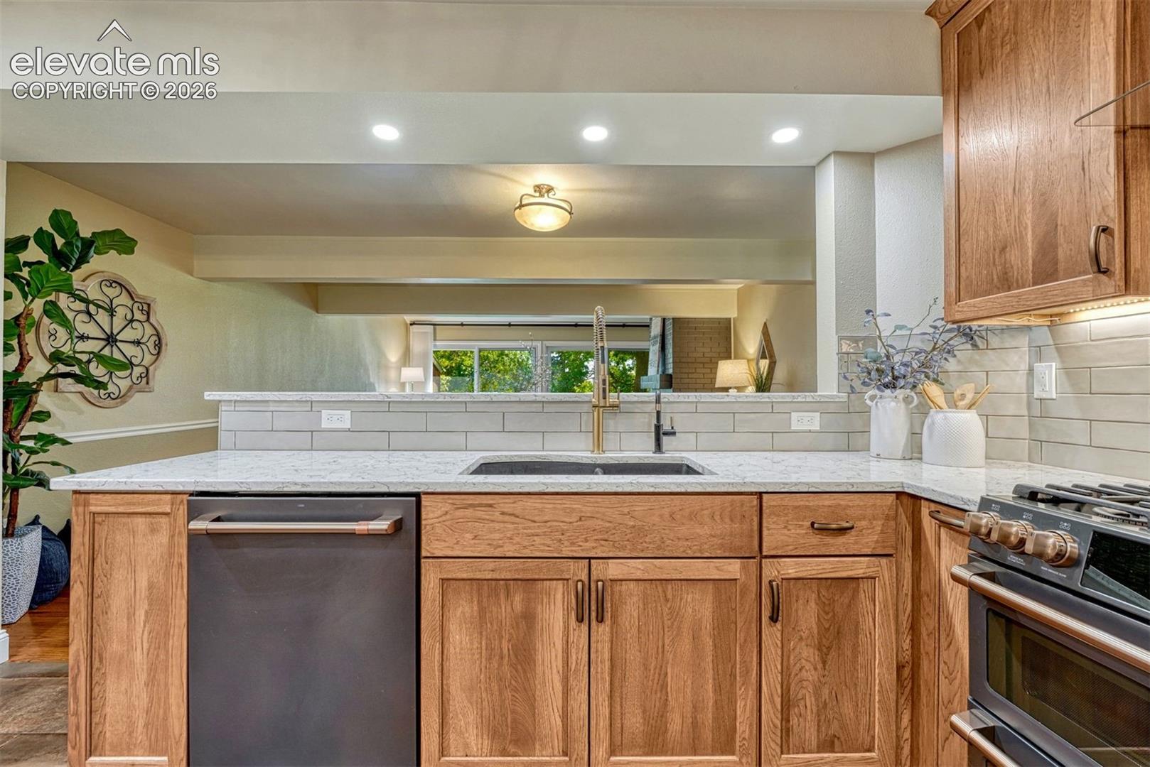 Photo 20 of 3535 Broadmoor Valley Road, Colorado Springs