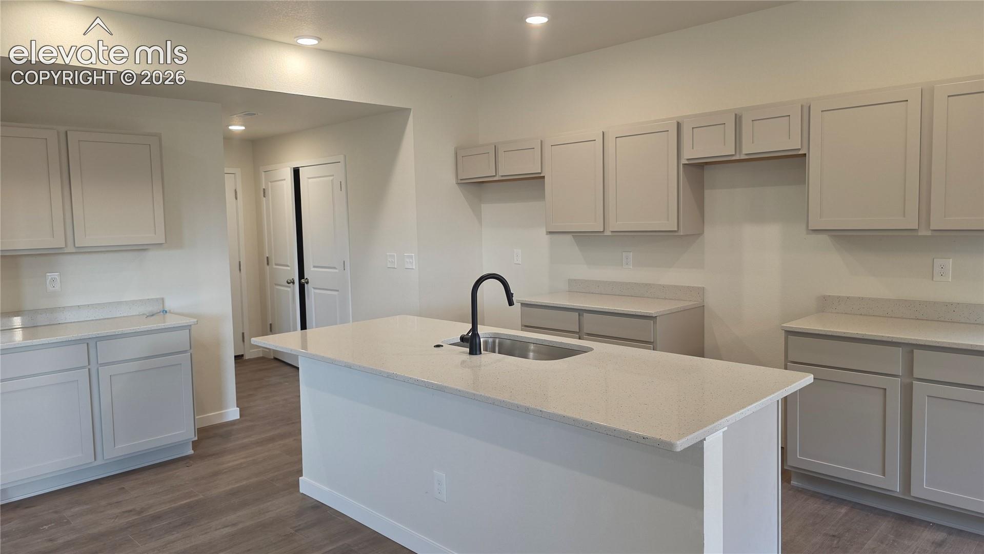 5340 Hodges Grove — photo 4