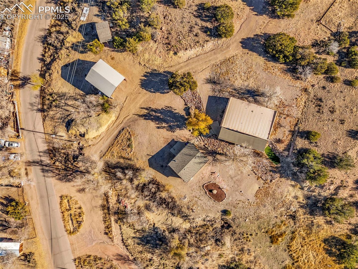 560 Oak Creek Ave, Rockvale, CO 81244