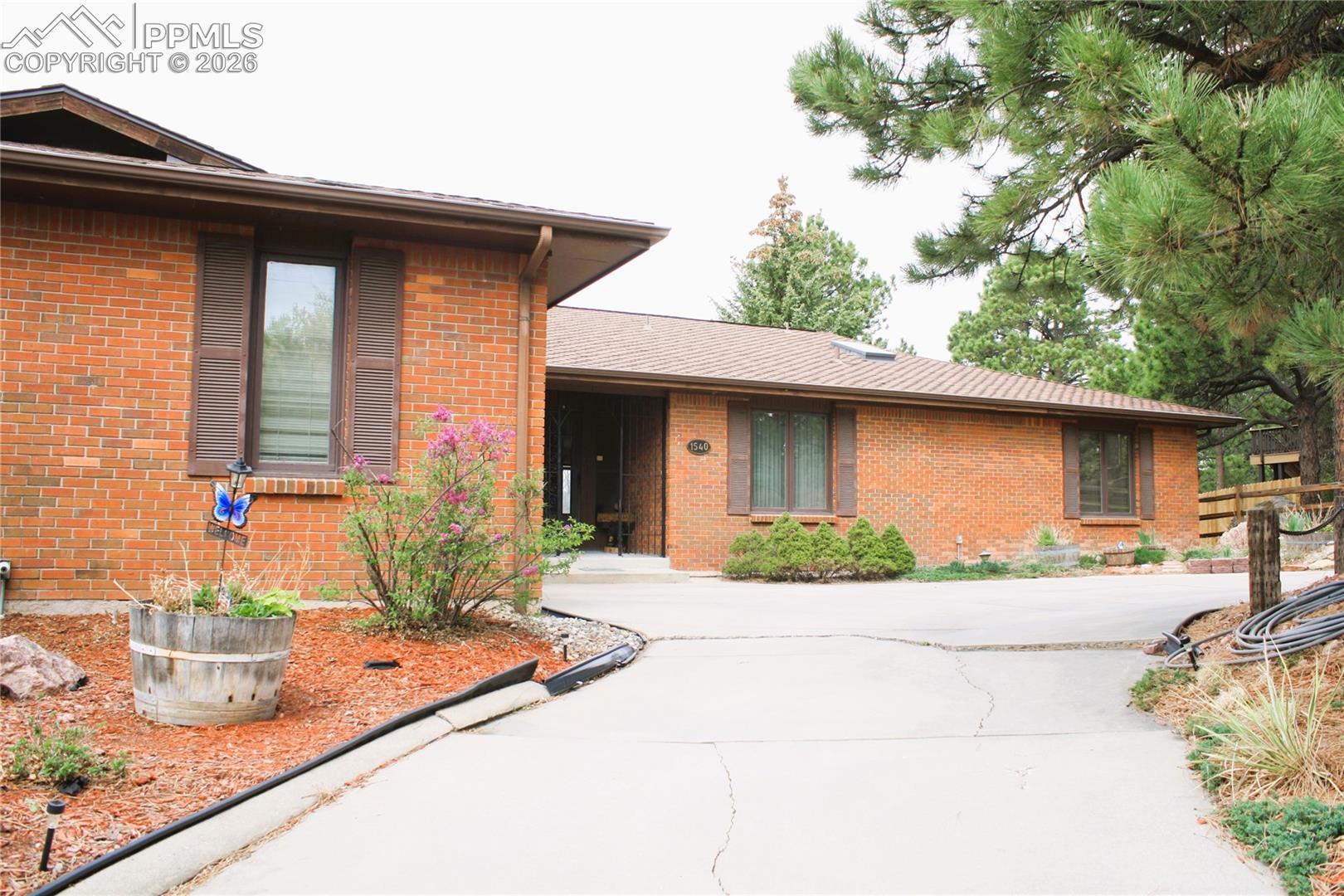 1540 Kenland Ct, Colorado Springs, CO 80915