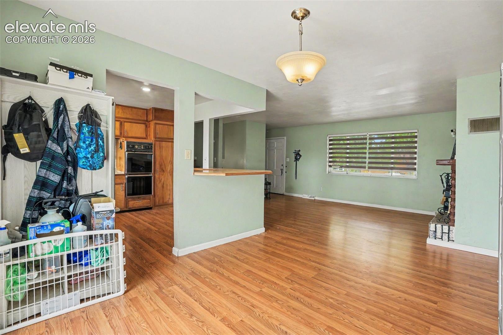 Photo 7 of 1915 Sussex Lane, Colorado Springs