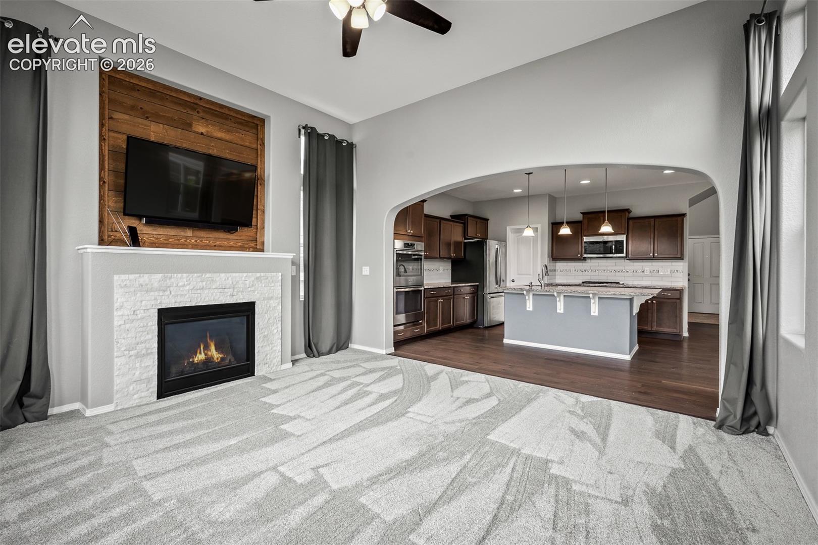 7242 Lewis Clark Trail