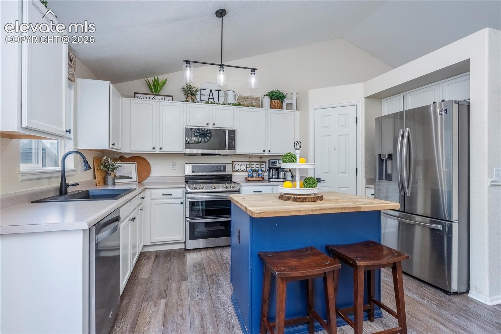 Photo 11 of 5664 Mesa Mountain Way, Colorado Springs