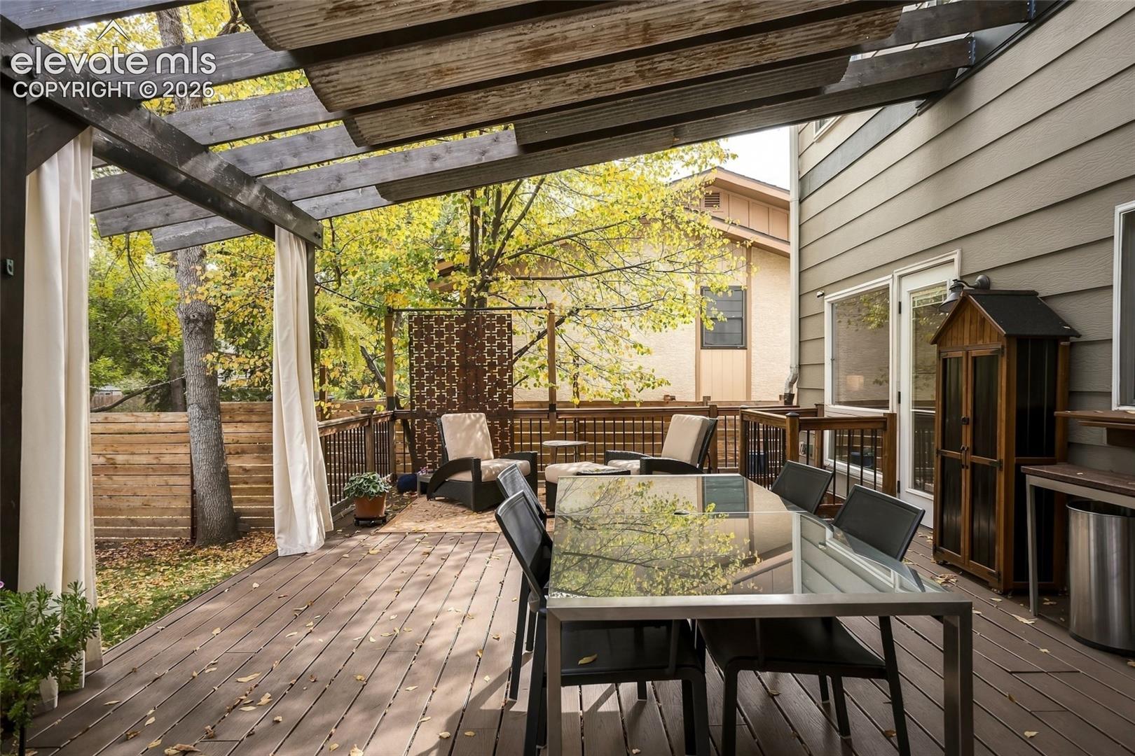 Kitchen/Dining Room walkout to large deck