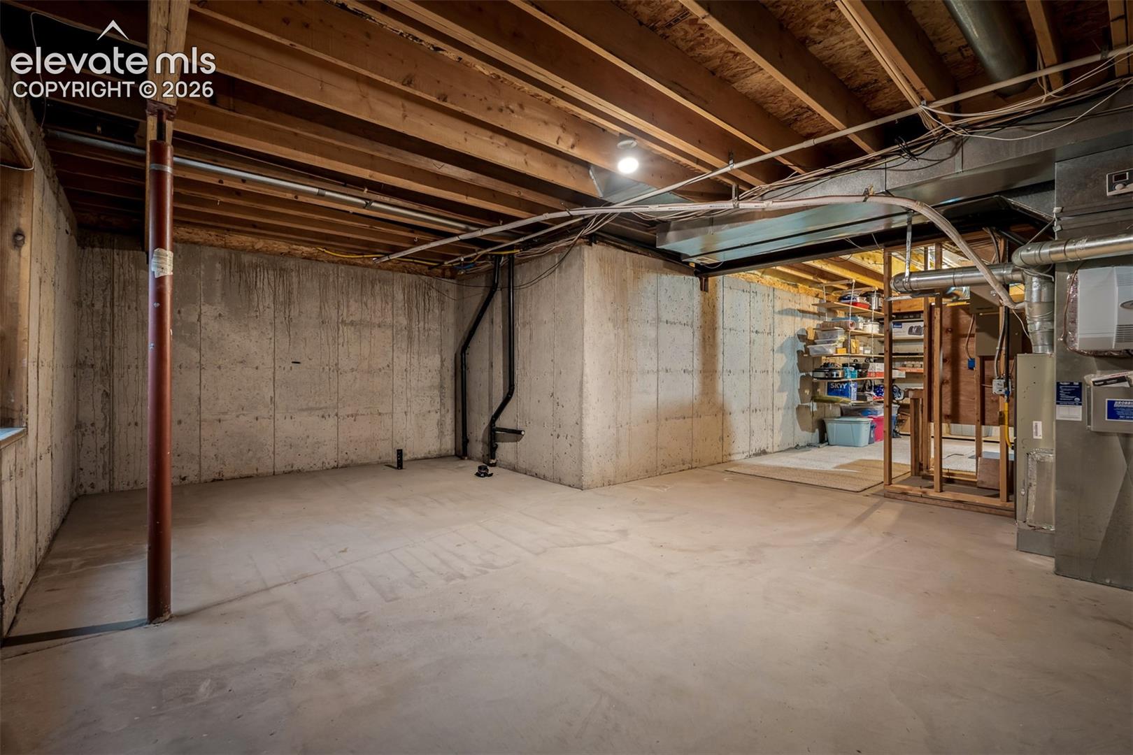 8450 Melross Court