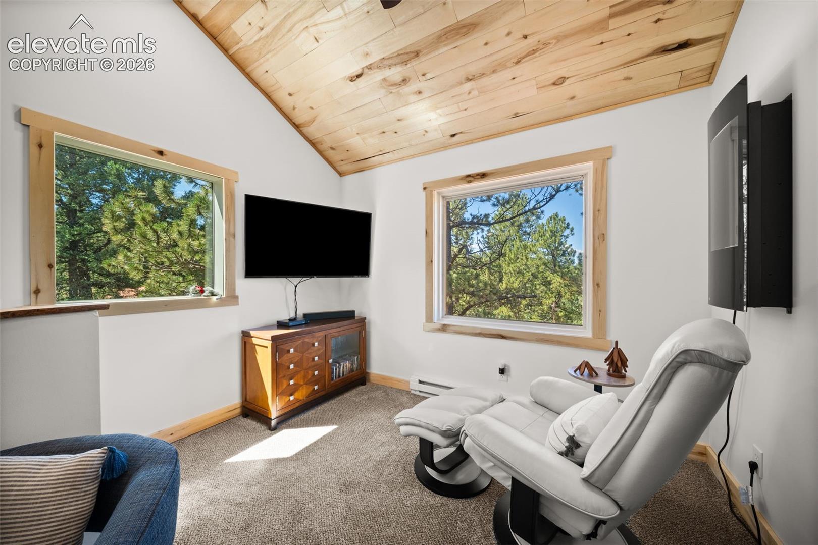 Upper level loft area