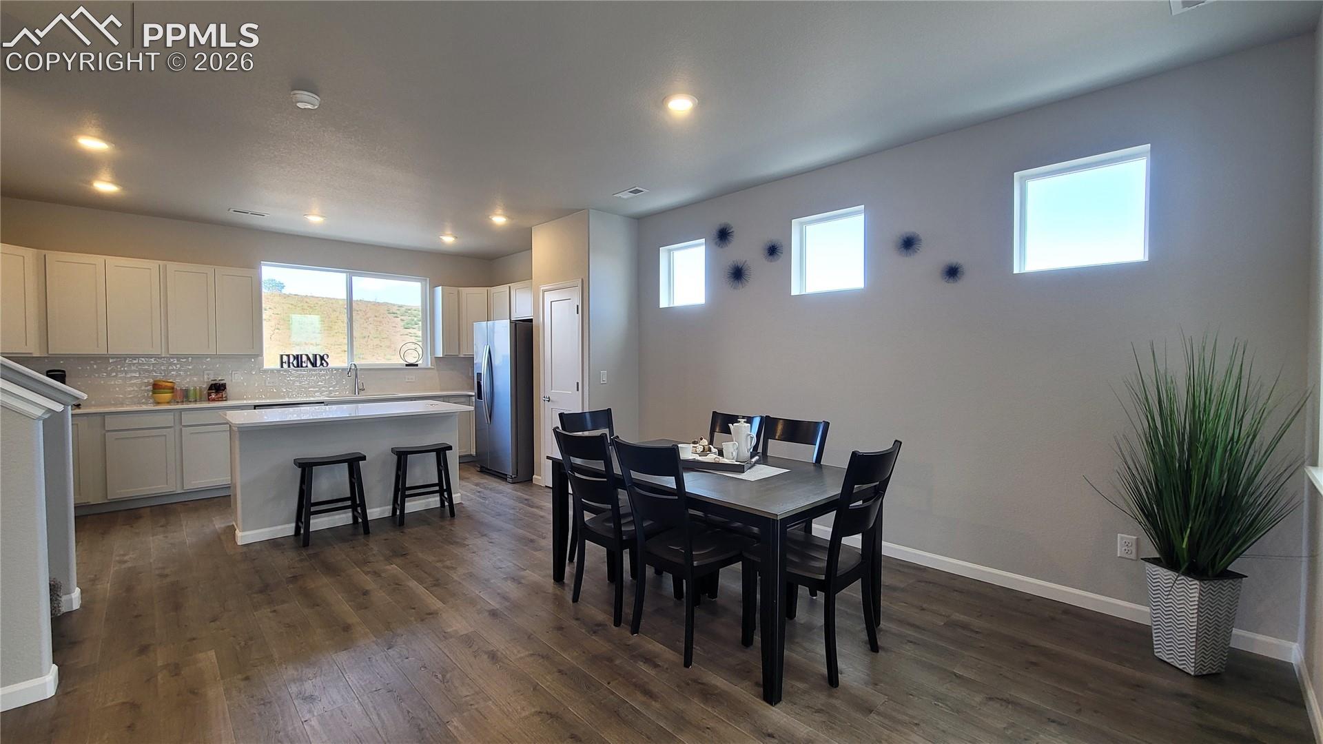 Host a meal in this dining area! 