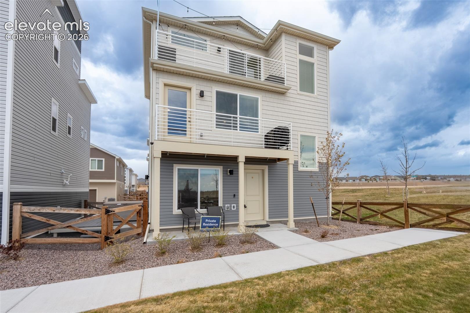 6051 Notch Top Way, Colorado Springs, CO 80927