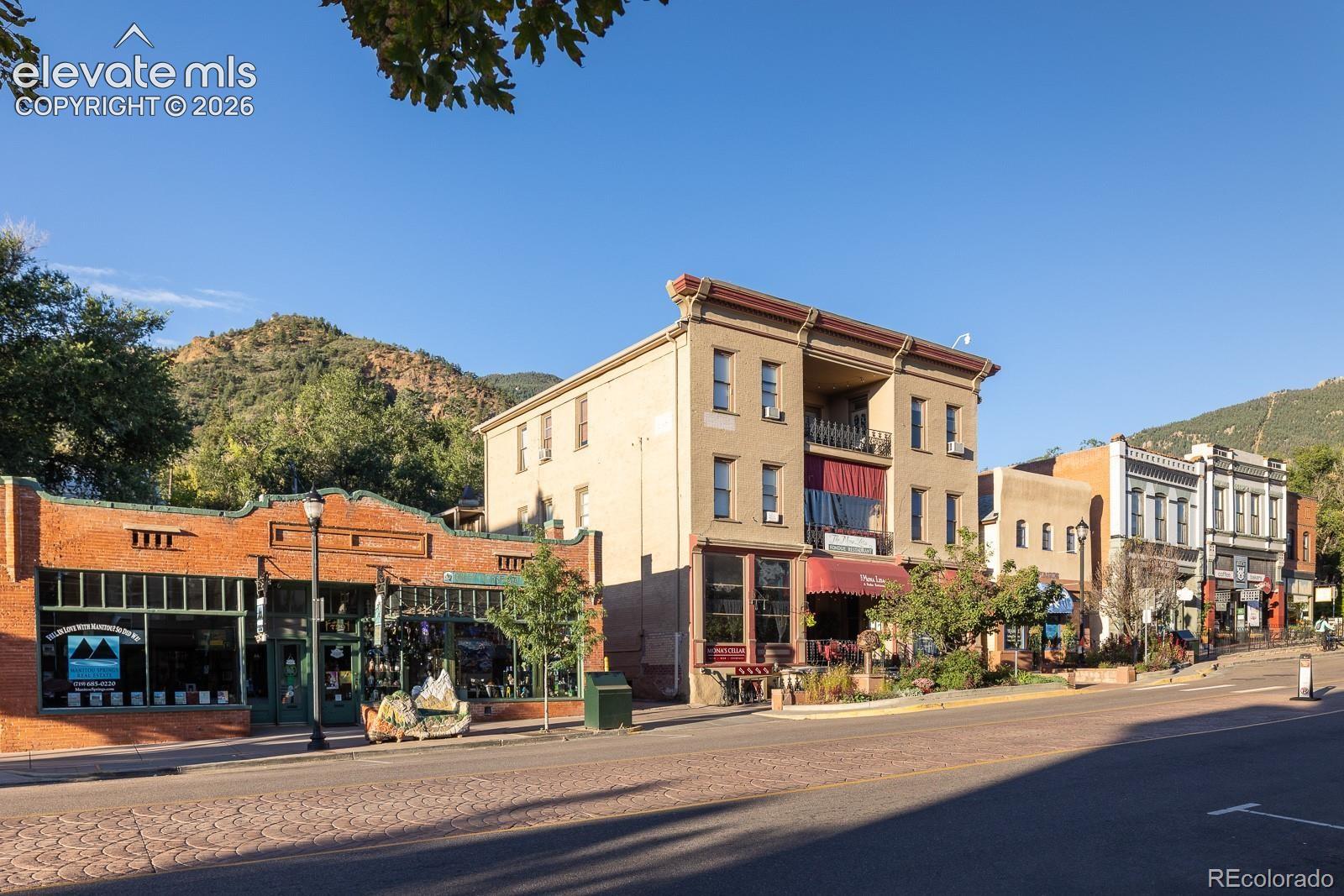 Proximity to Garden of the Gods, Pikes Peak Cog Railway, Manitou Incline and more