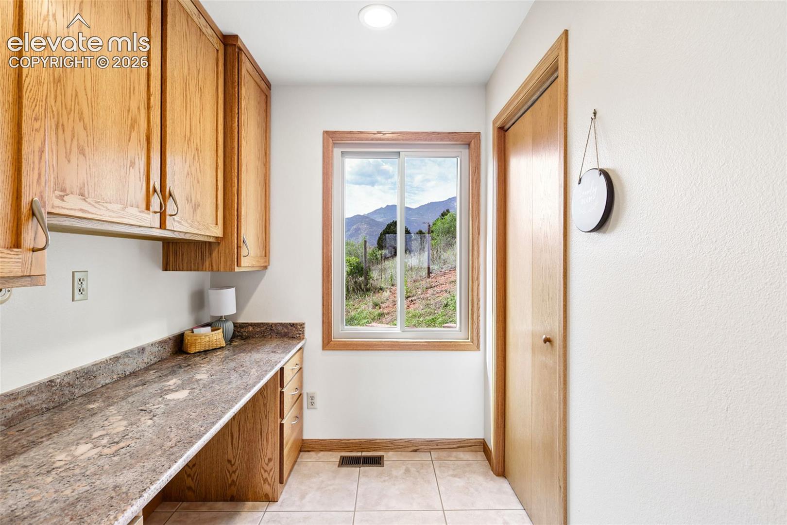 Beautiful views of the front range mountains!