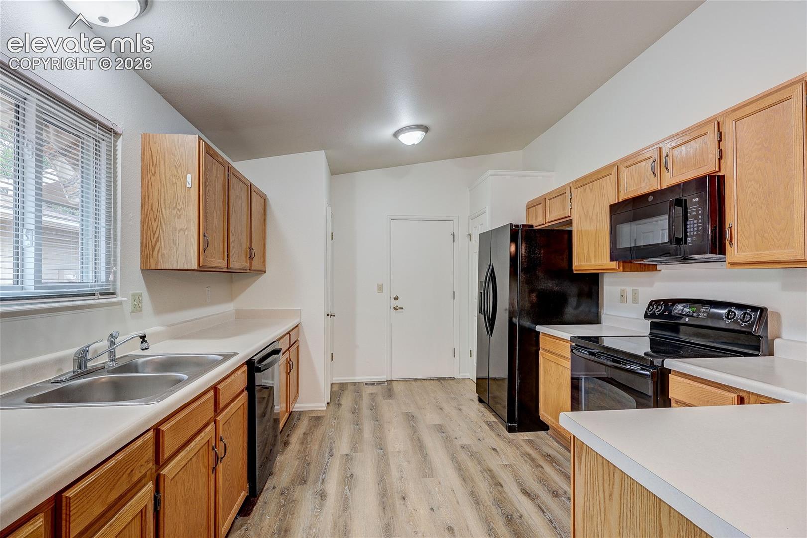 Photo 7 of 2533 Patriot Heights, Colorado Springs