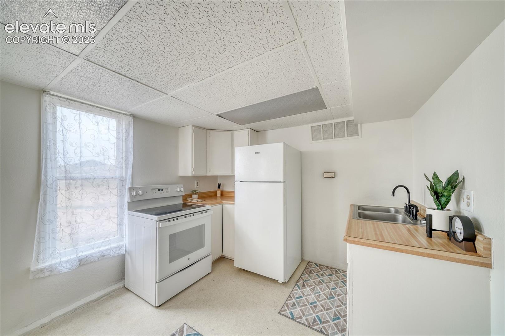 Photo 11 of 313 E Carr Avenue, Cripple Creek