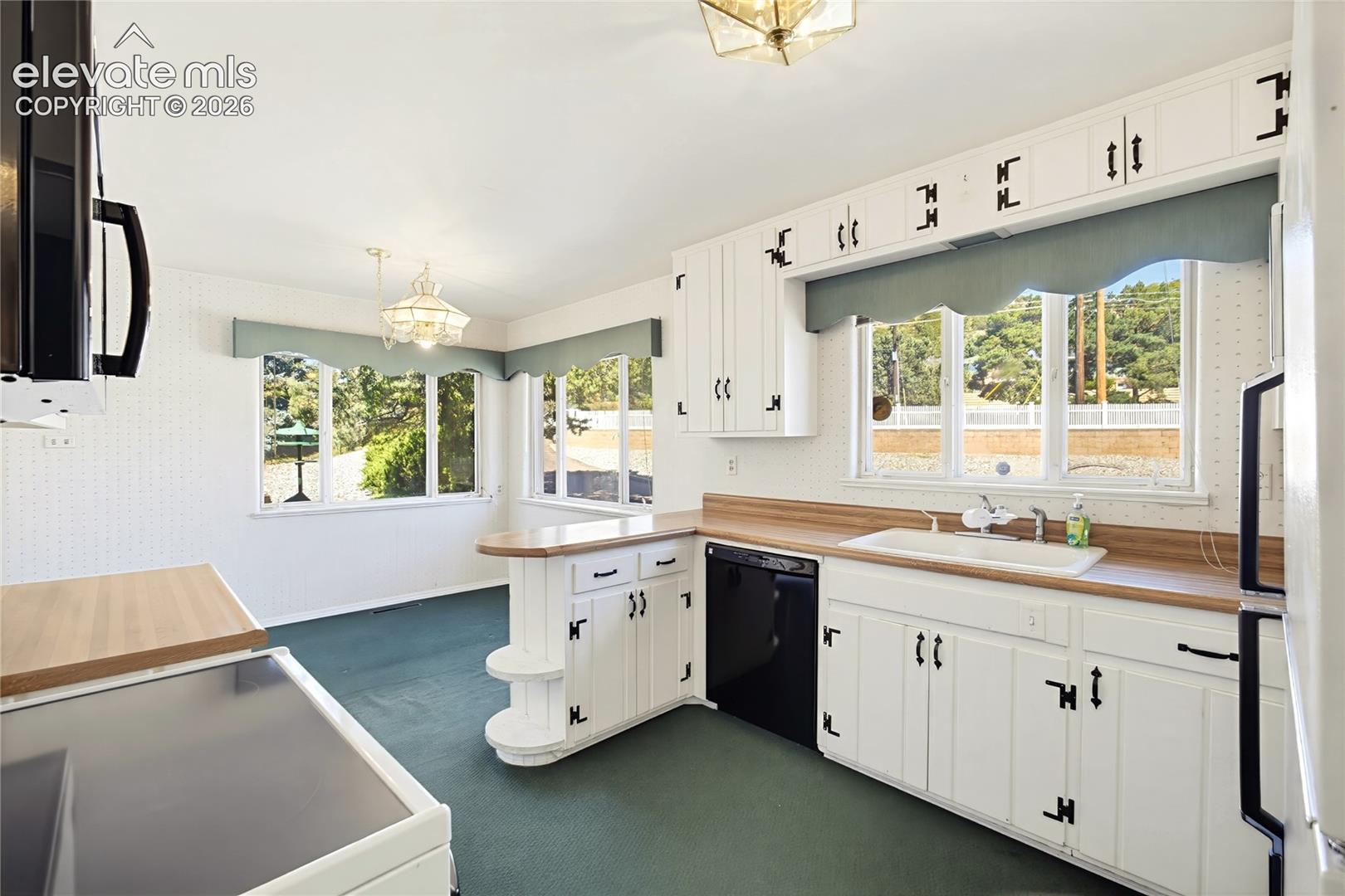 Photo 6 of 2700 N Chelton Road, Colorado Springs