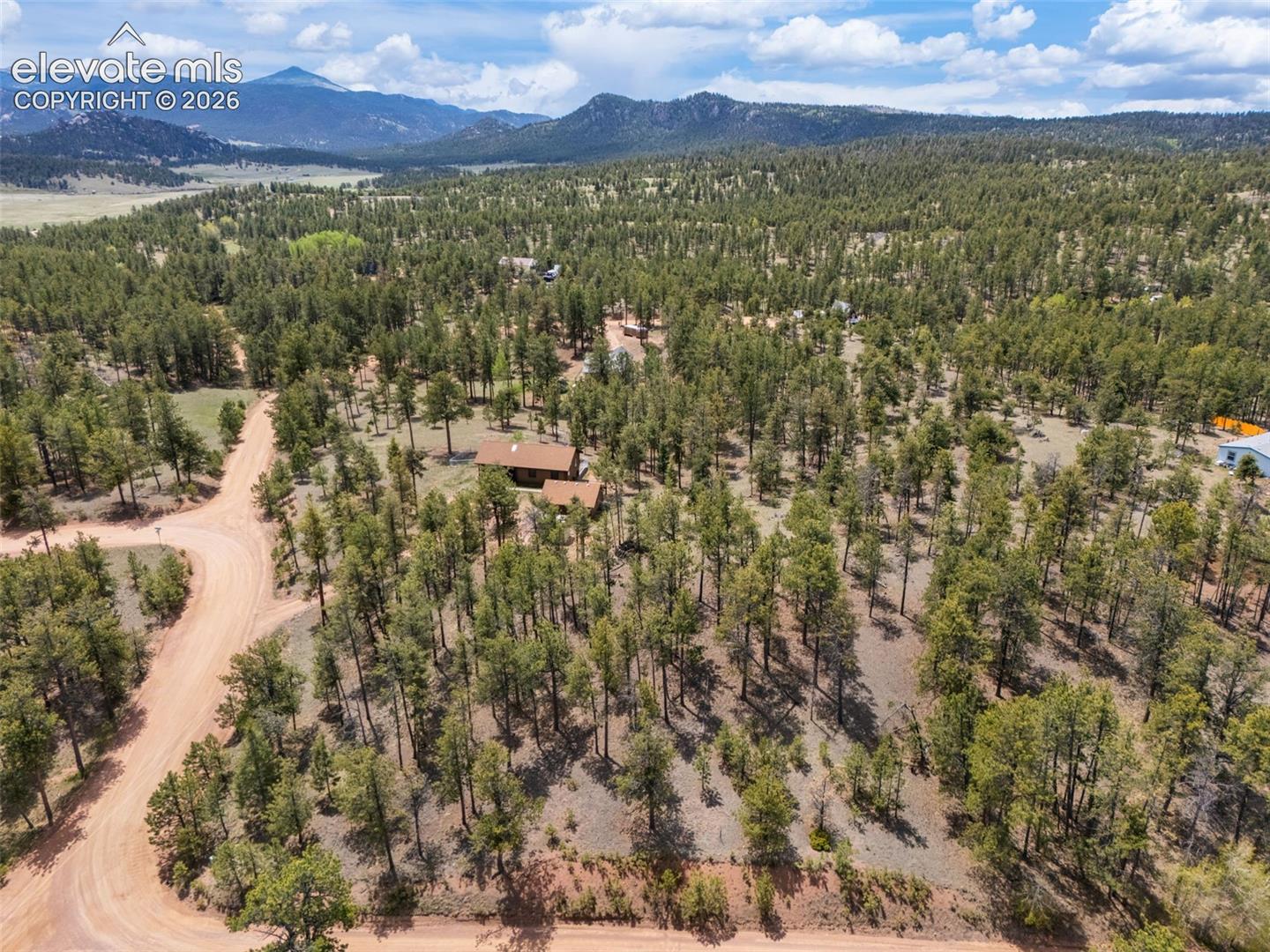 187 Thunder Ridge Rd, Florissant, CO 80816