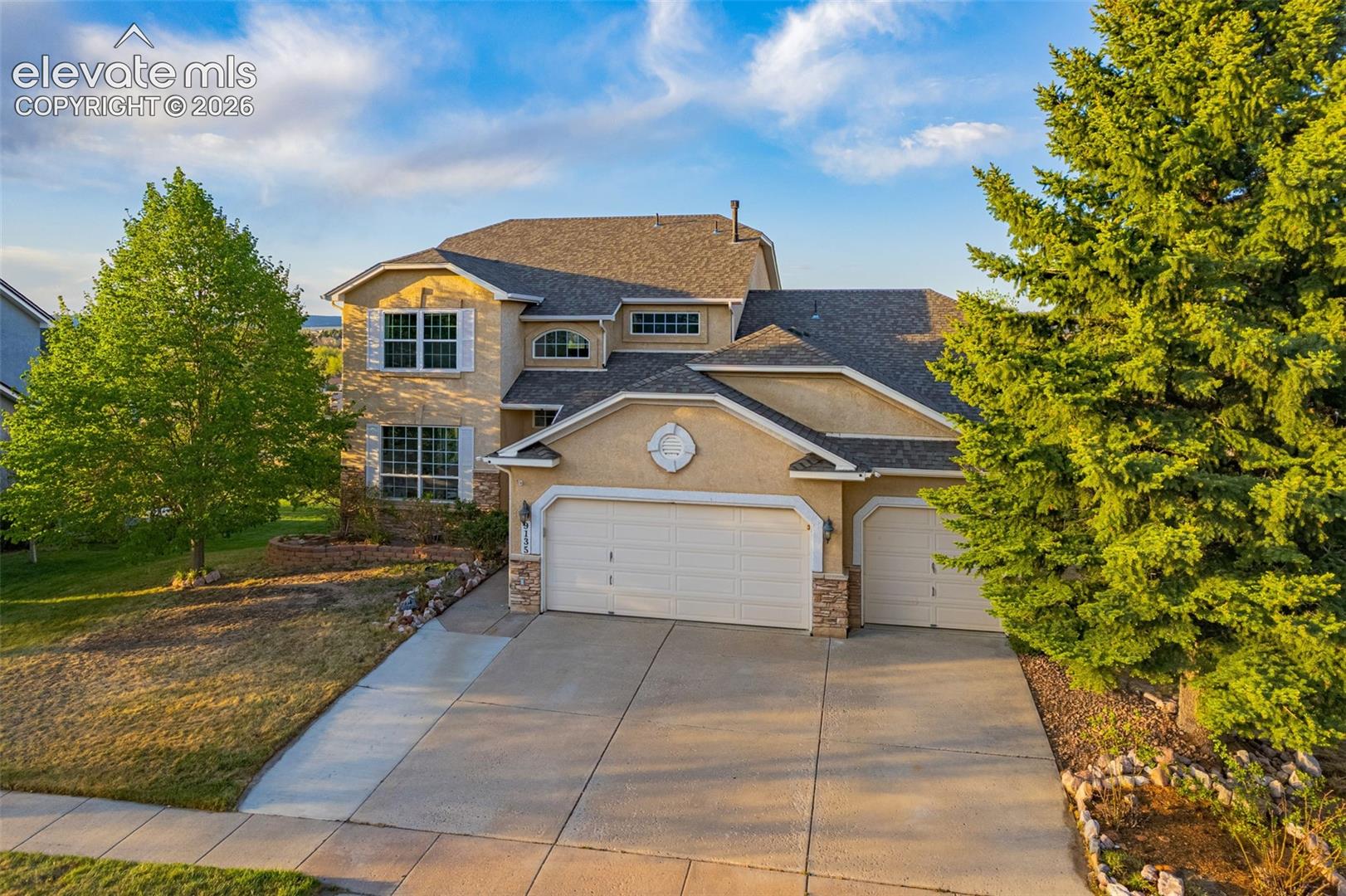 9135 Chetwood Dr, Colorado Springs, CO 80920