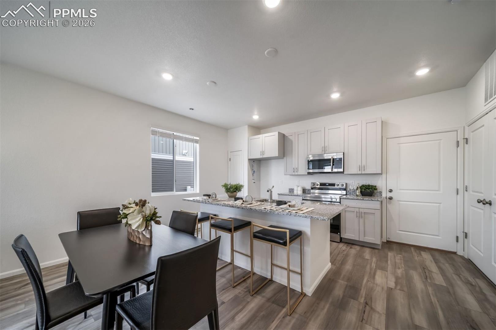 5812 Bowerman Ln, Colorado Springs, CO 80927