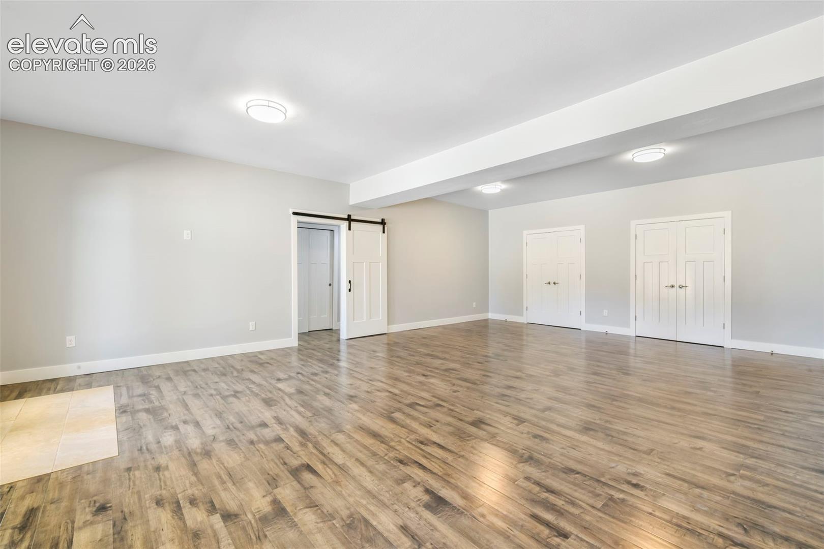 Huge family room for entertaining in basement 