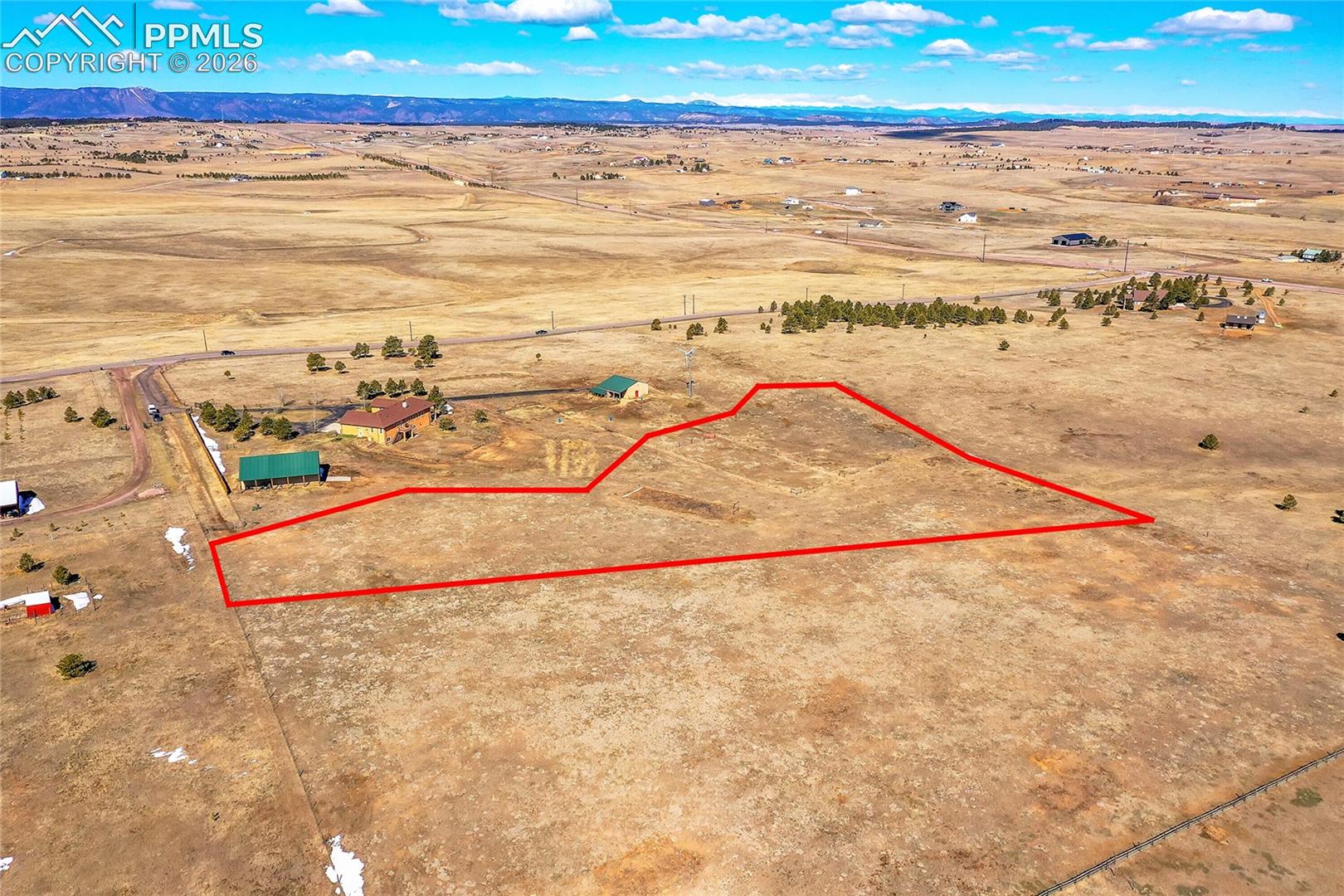 Property Lines are Approximate and not a survey