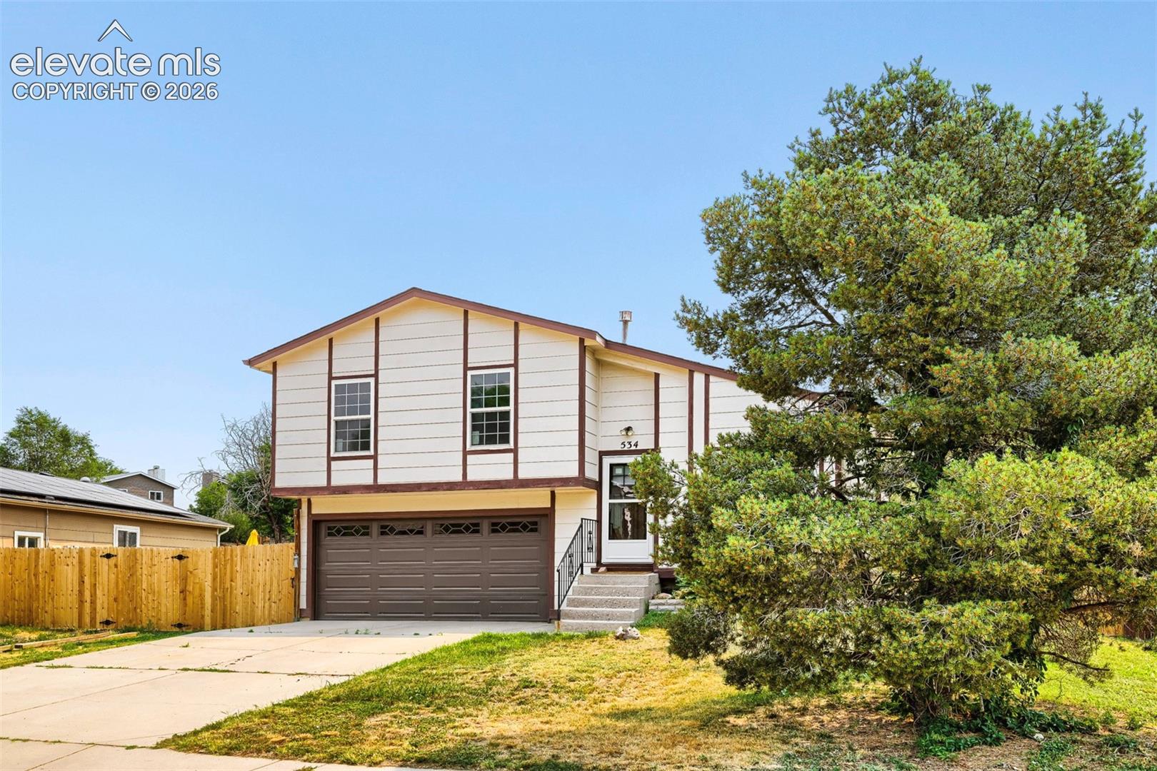 534 Blossom Field Rd, Fountain, CO 80817