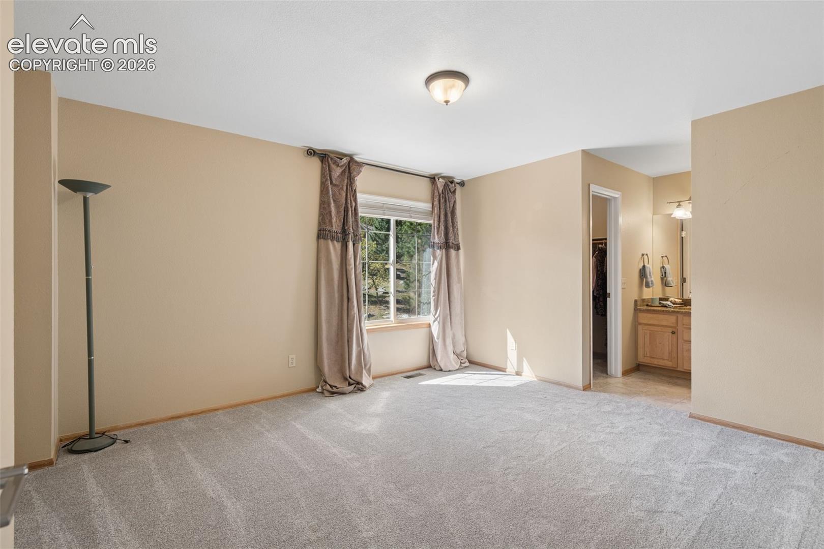 Photo 31 of 5830 Broadmoor Bluffs Drive, Colorado Springs