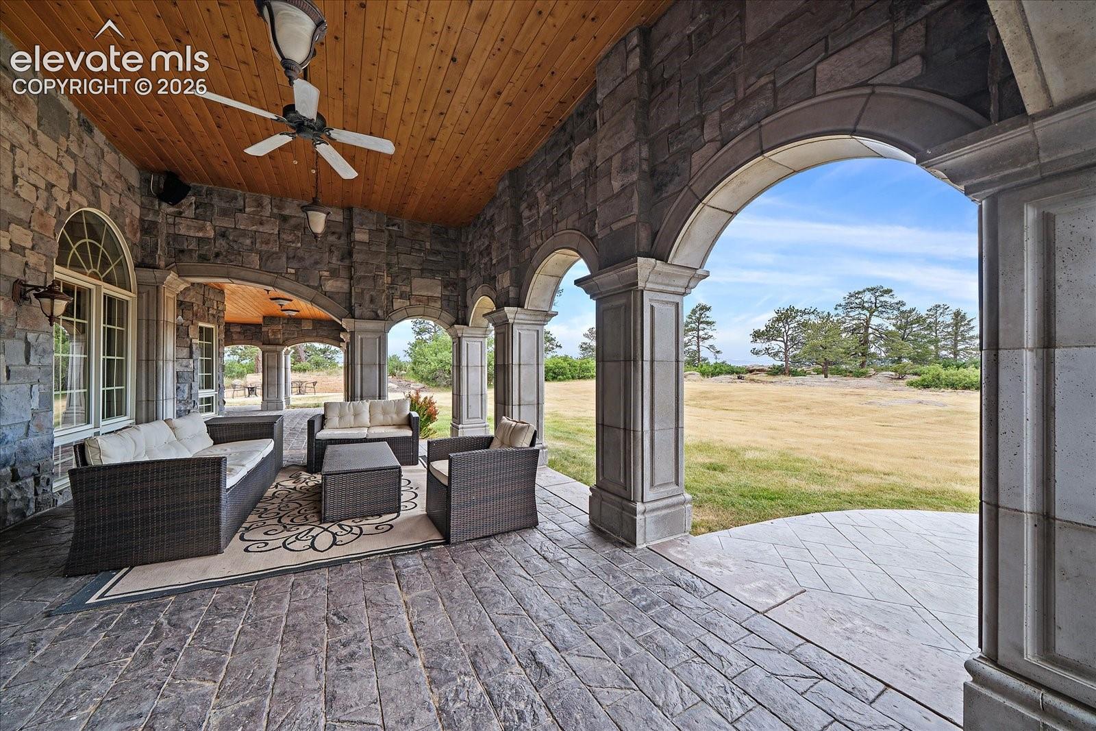 Photo 41 of 1175 Castle Pointe Drive, Castle Rock