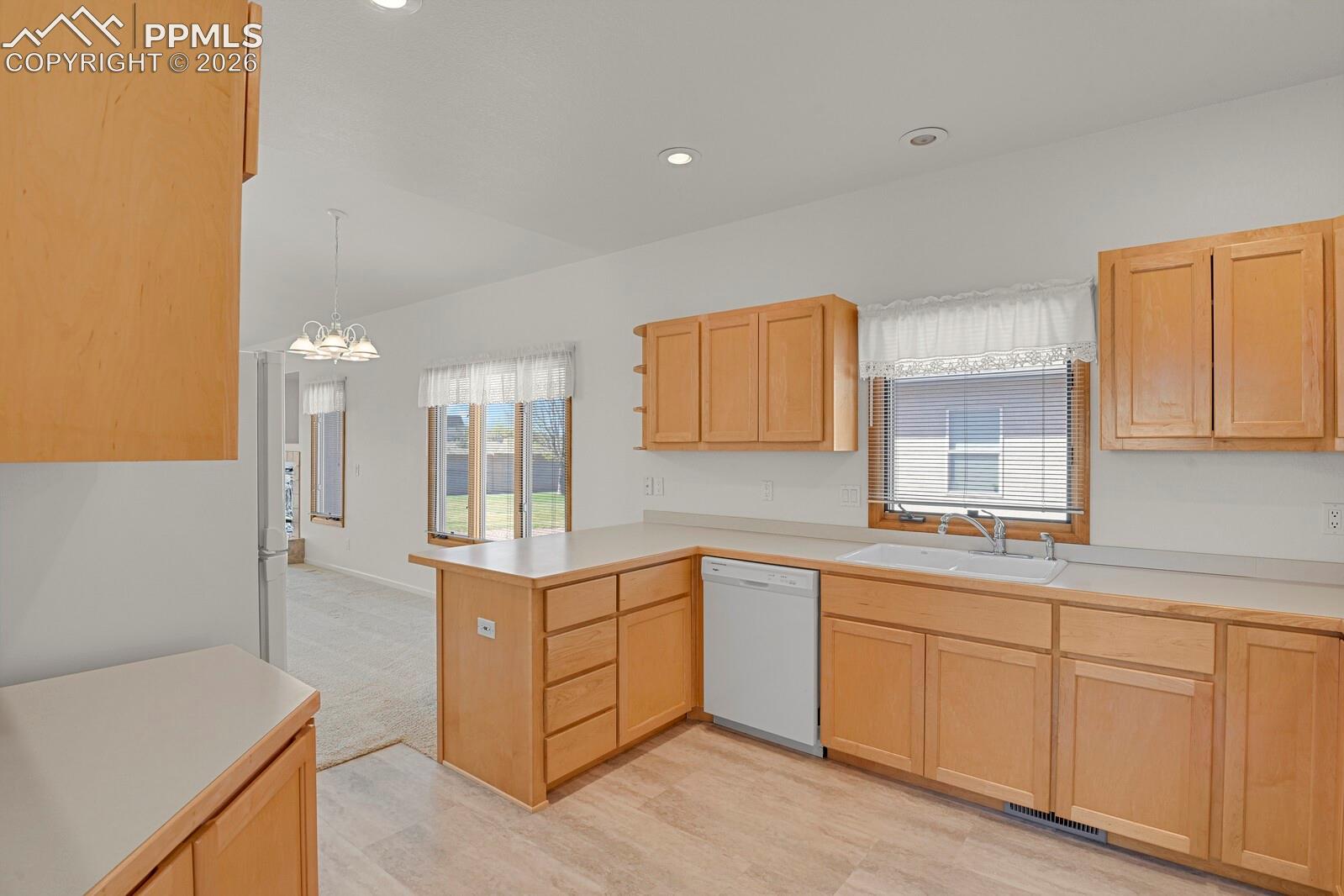 Photo 10 of 470 S Soaring Eagle Drive, Pueblo