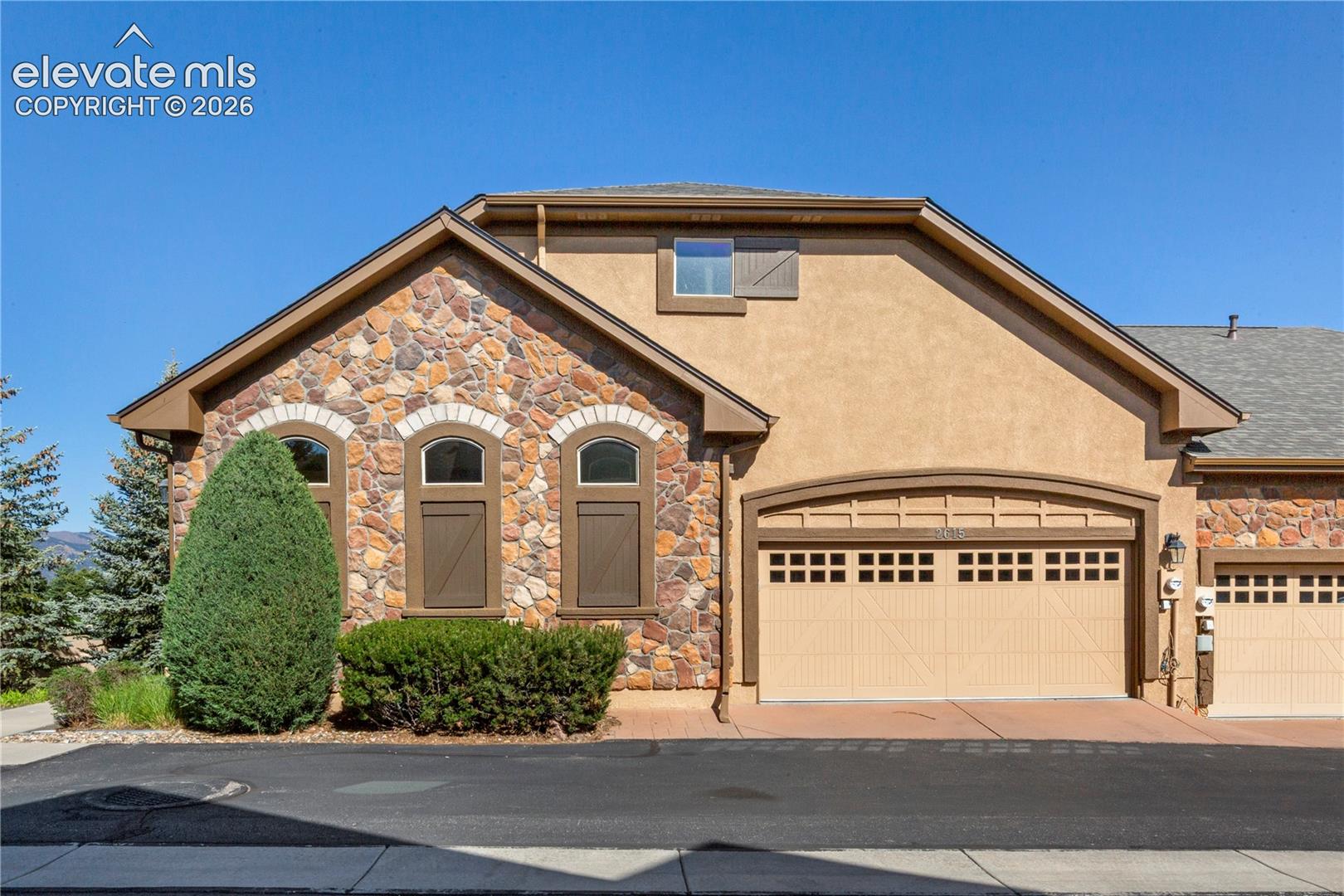 2615 Pine Knoll Vw, Colorado Springs, CO 80920