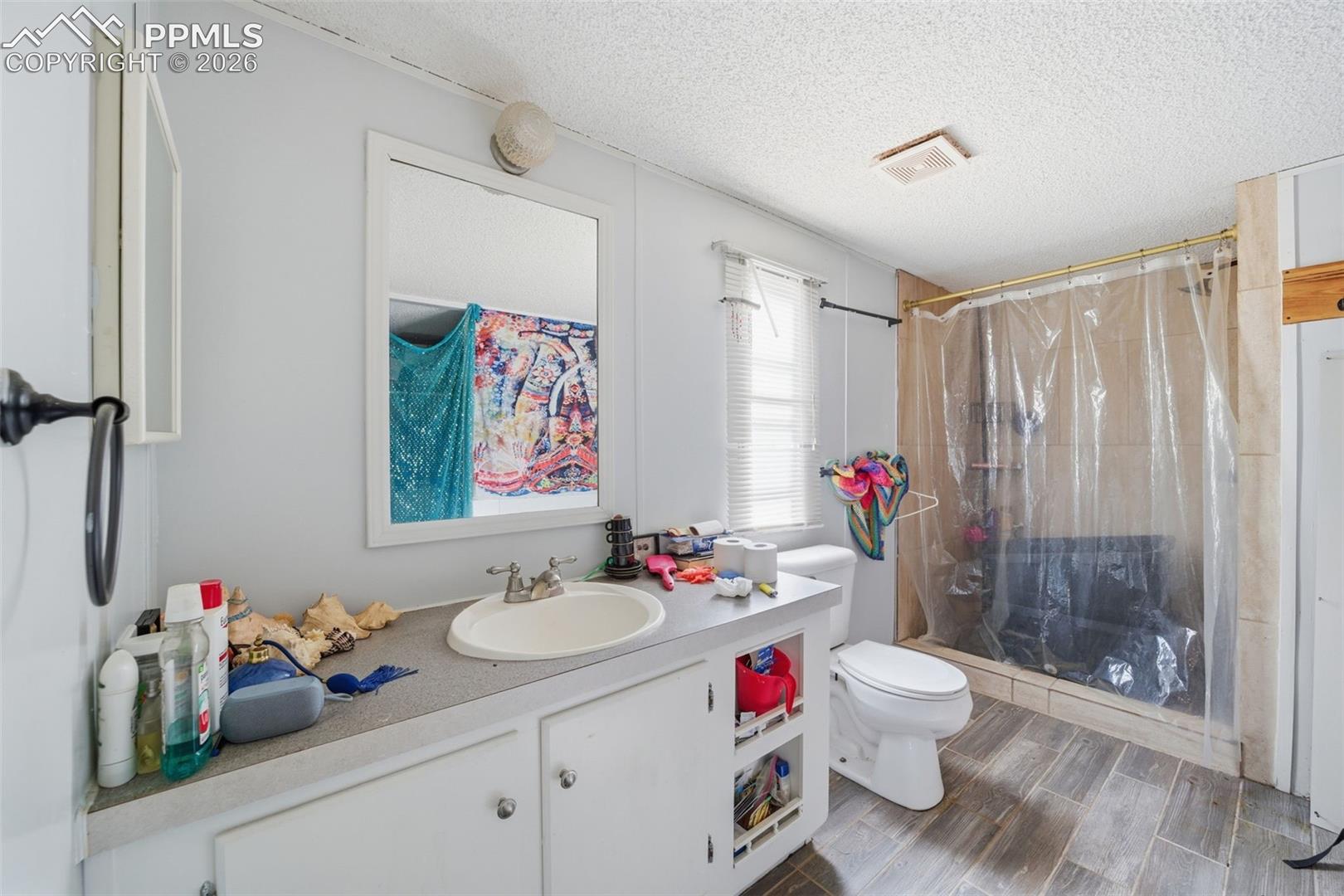 Photo 15 of 2935 Blue Spruce Drive, Colorado City