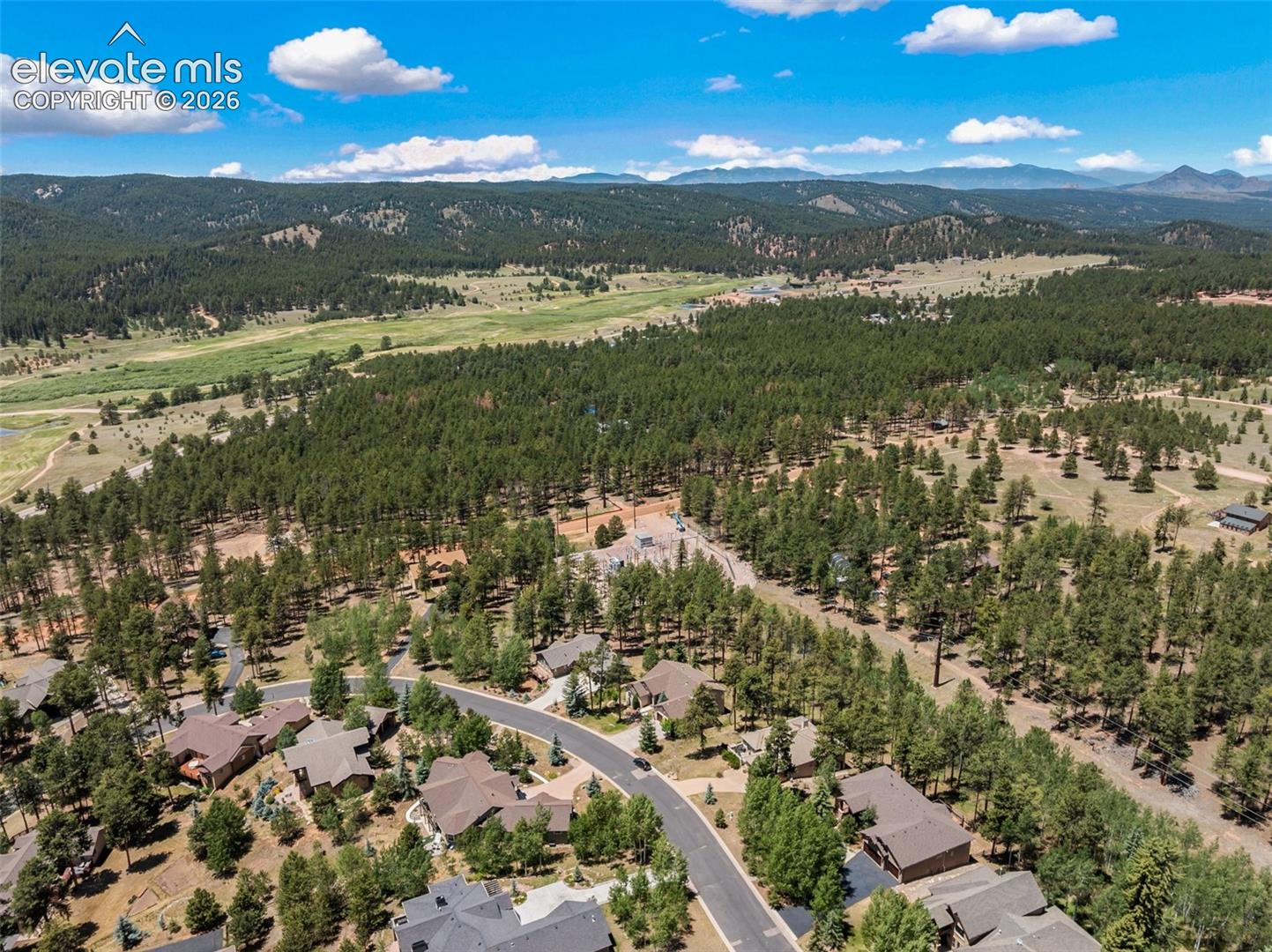 590 Pembrook Dr, Woodland Park, CO 80863