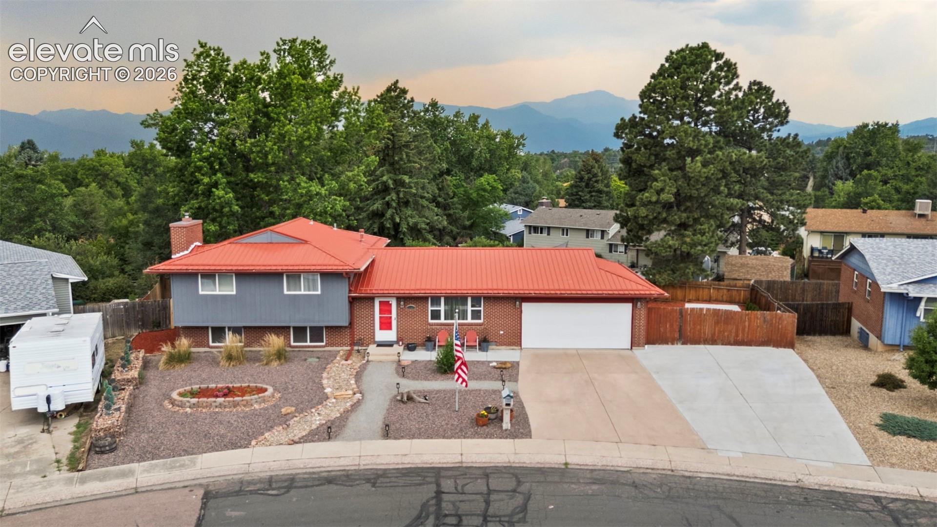 Featured Homes Featured Homes