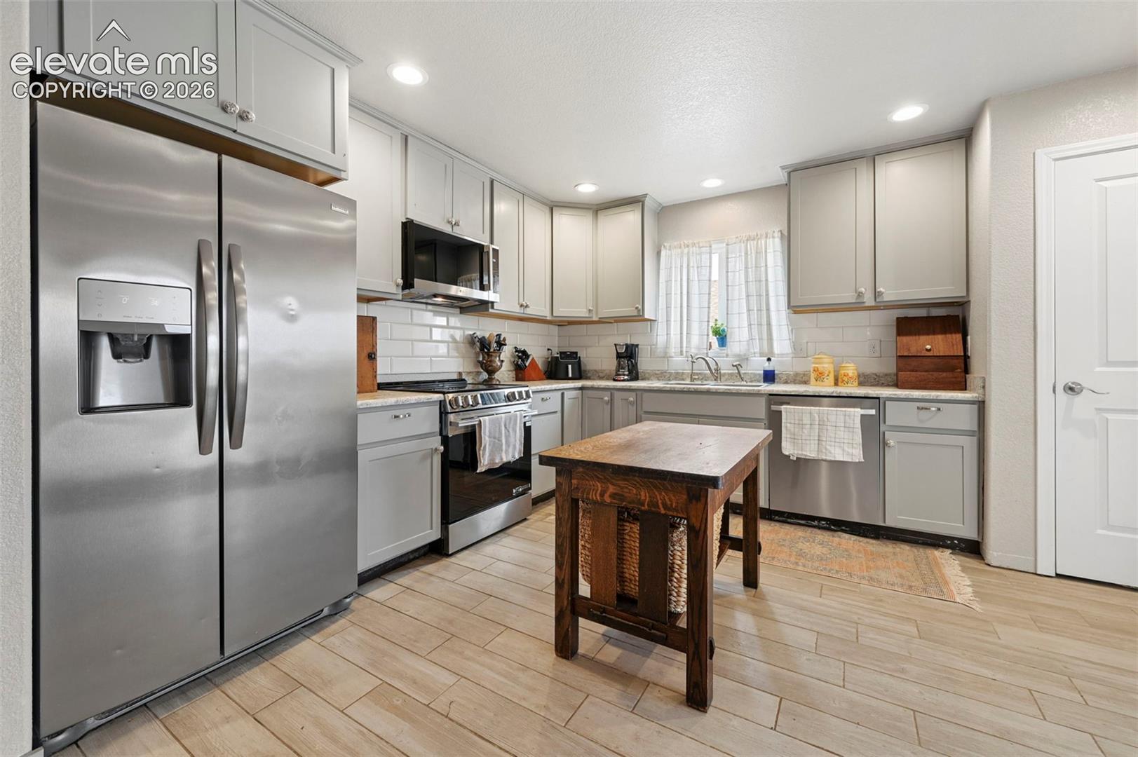 Photo 11 of 4966 Beckwith Drive, Colorado City