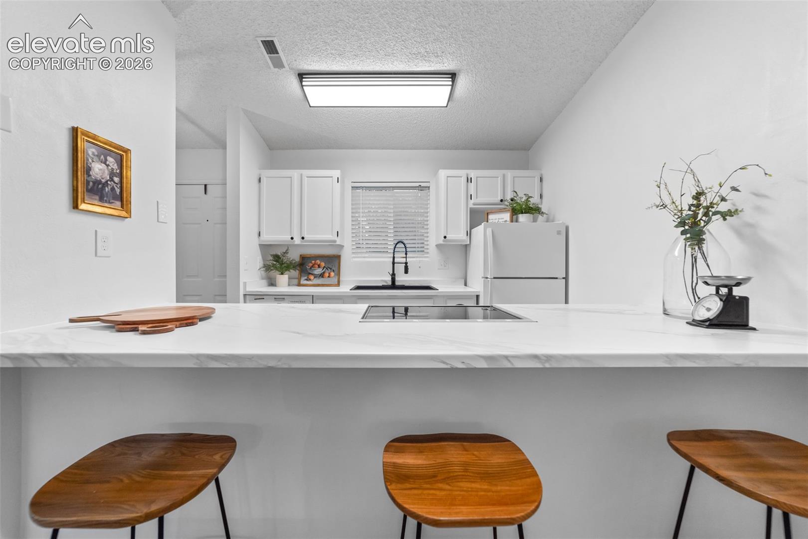 Photo 7 of 7504 Picacho Court, Colorado Springs
