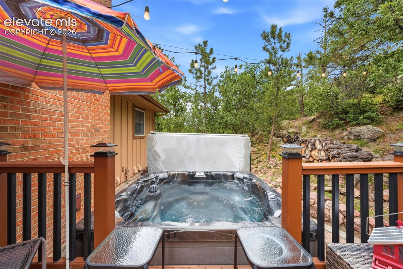 Hot tub in back yard is included! Perfect for apres ski