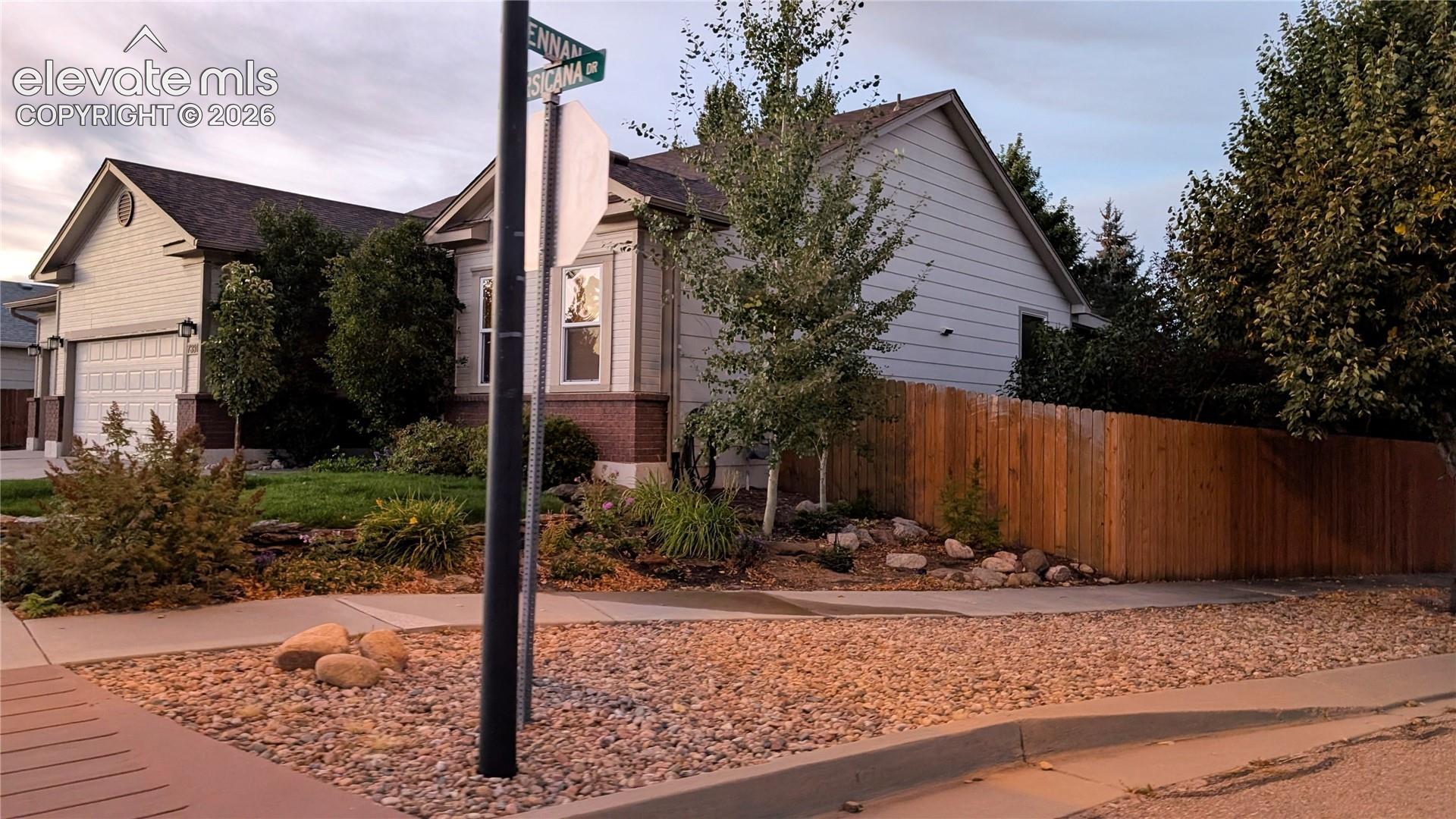 7331 Corsicana Dr, Colorado Springs, CO 80923
