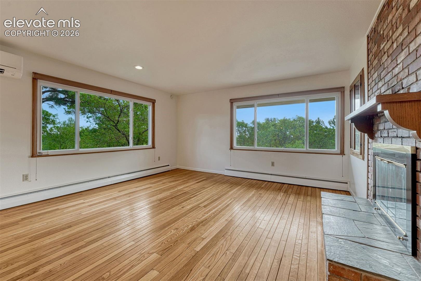 Photo 15 of 325 Altura Way, Colorado Springs
