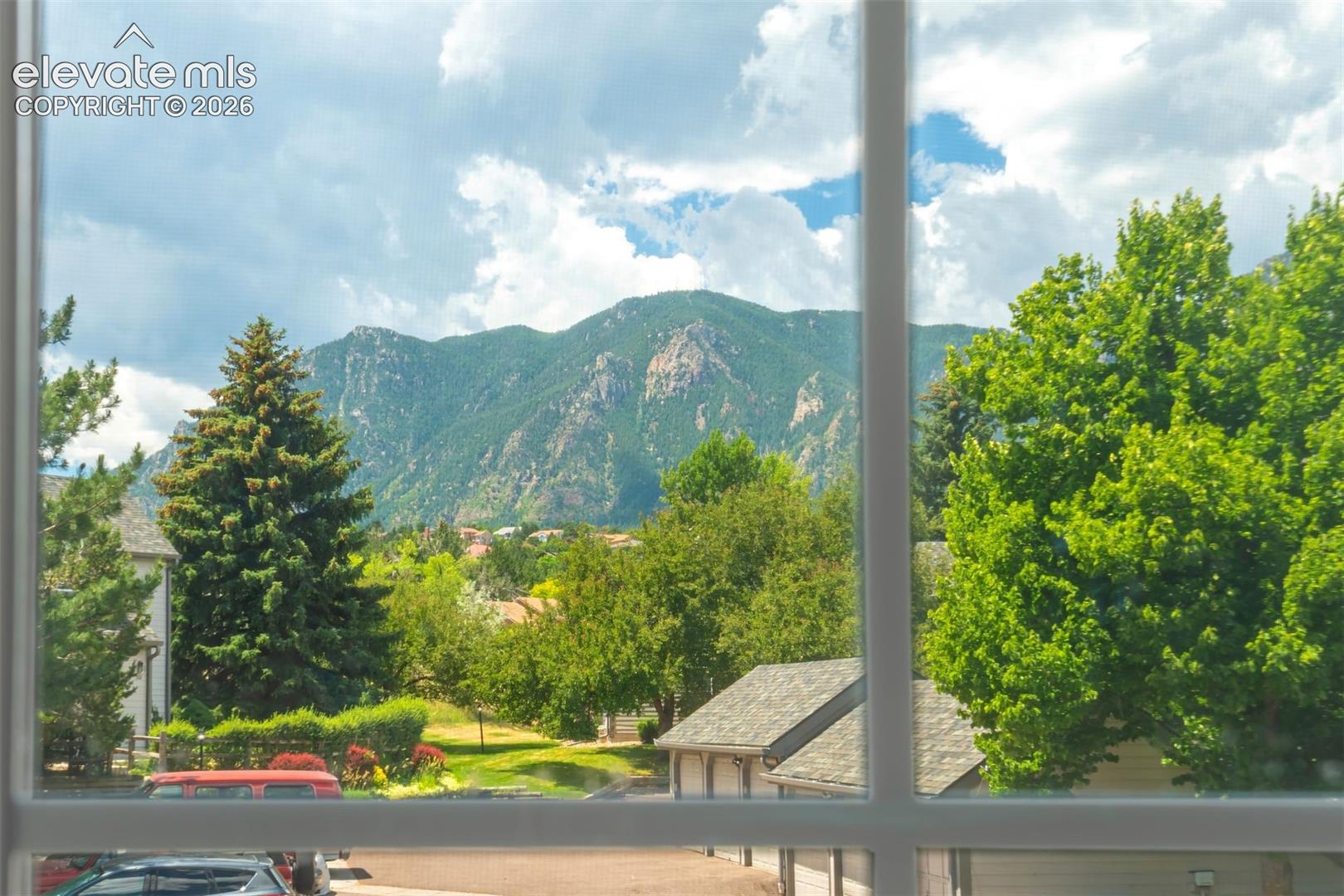 Photo 24 of 314 Cobblestone Drive, Colorado Springs
