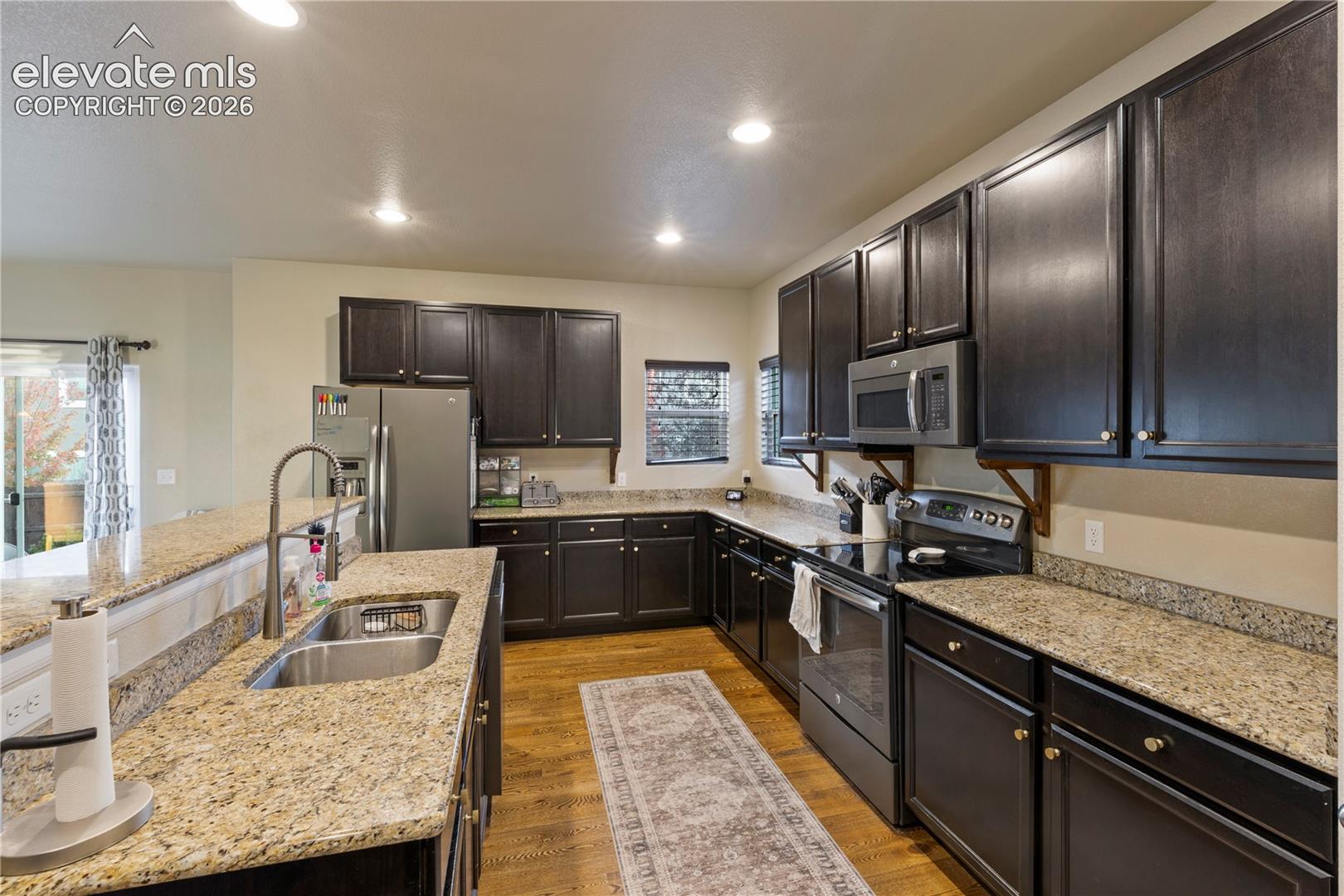 Solid slab granite countertops