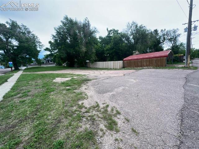 Photo 8 of 703 E Costilla Street, Colorado Springs