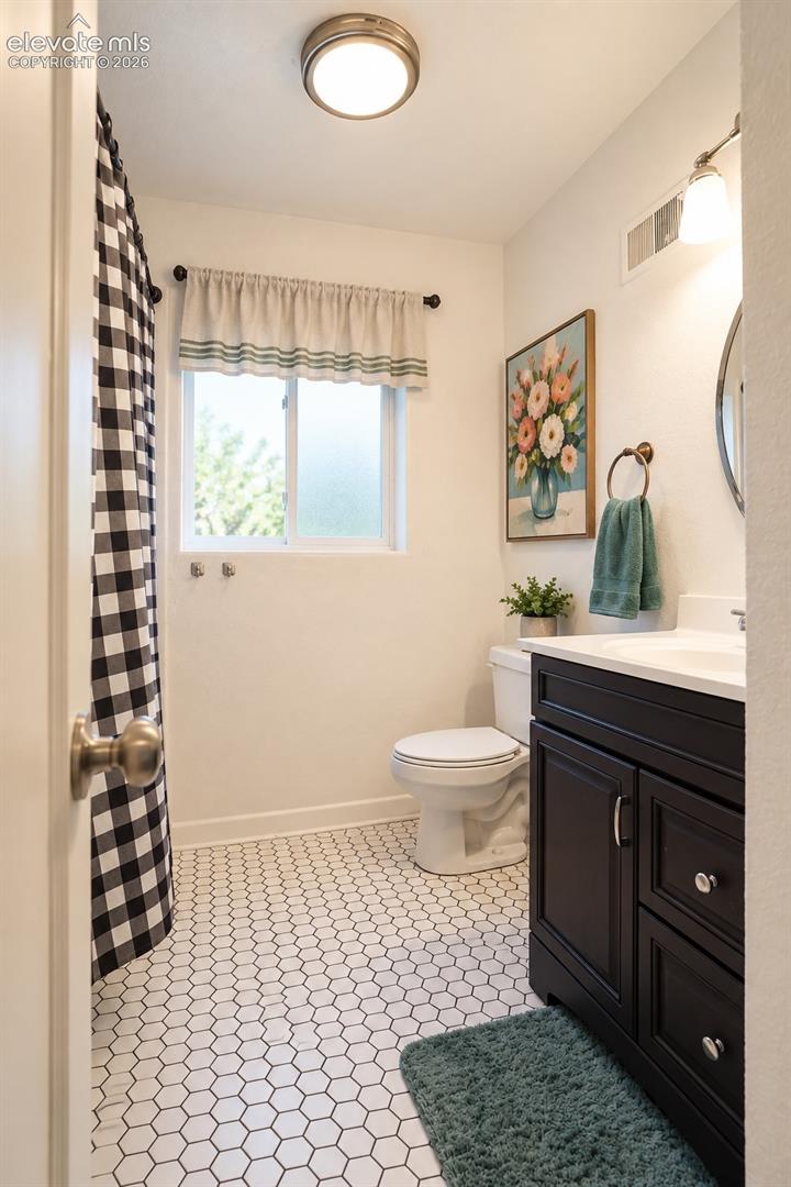 Photo 10 of 726 Prospect Lake Drive, Colorado Springs
