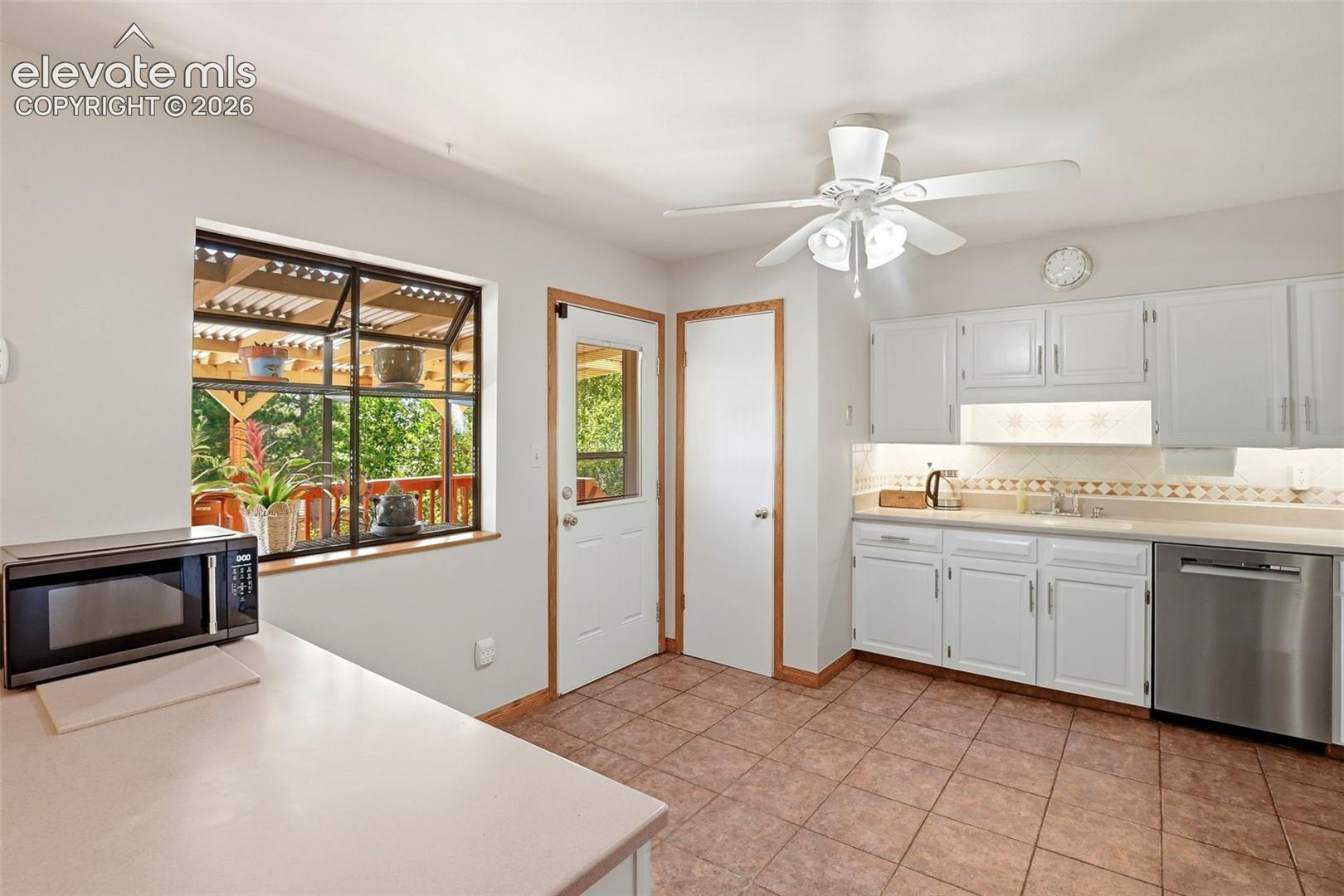 Photo 15 of 5275 Ladera Lane, Colorado Springs