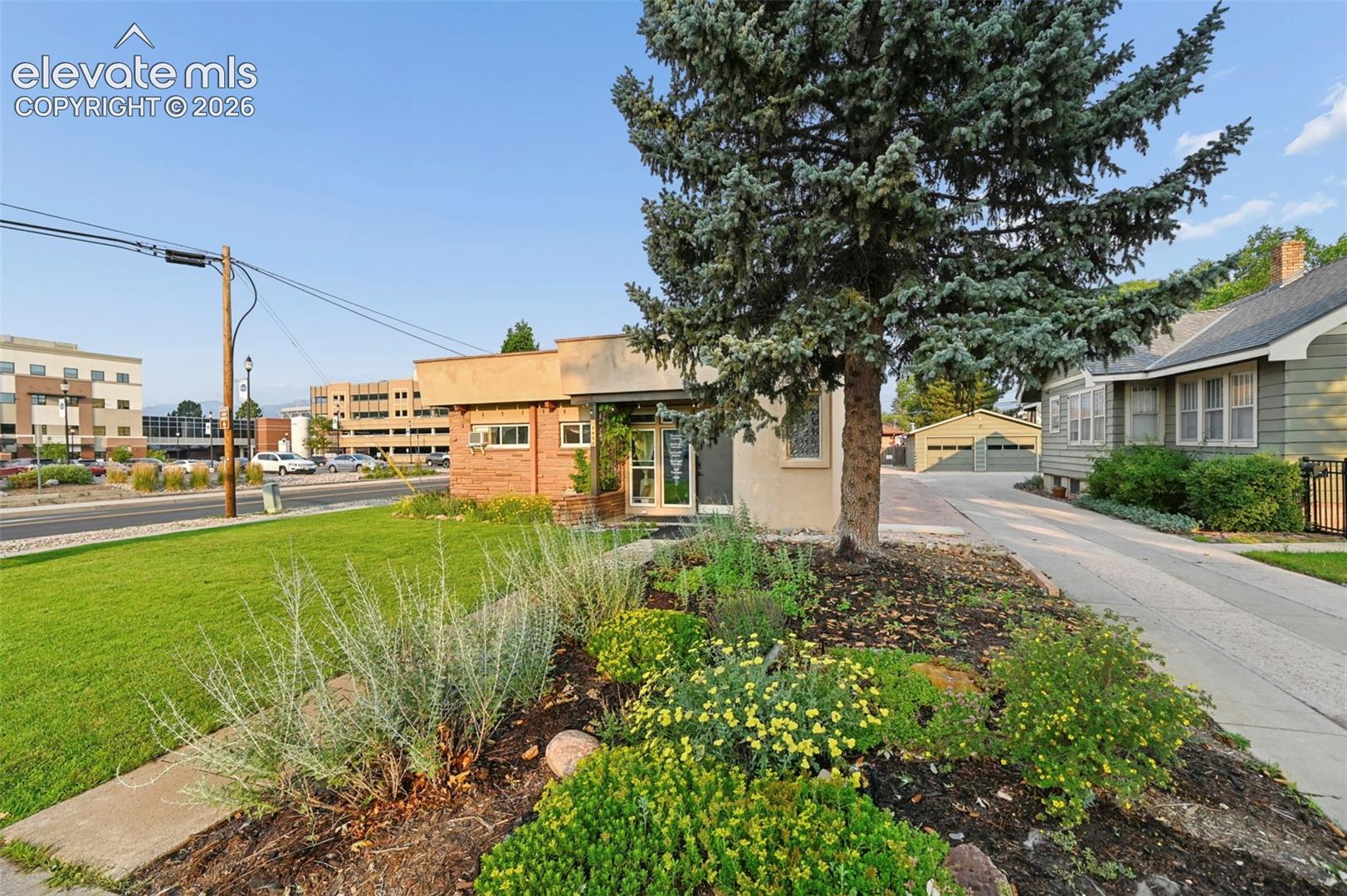 Photo 6 of 2402 N Nevada Avenue, Colorado Springs
