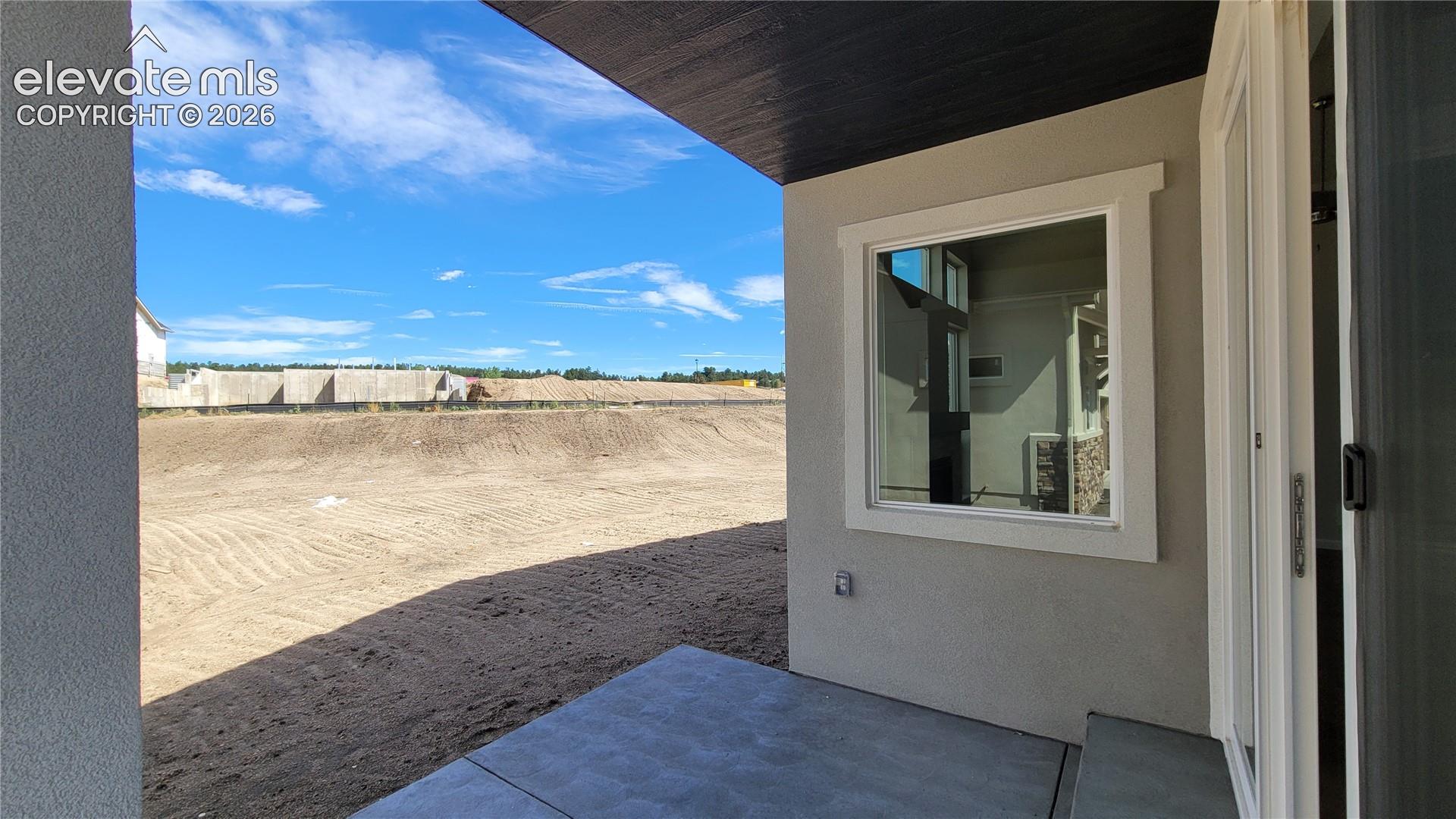 Covered Patio! 