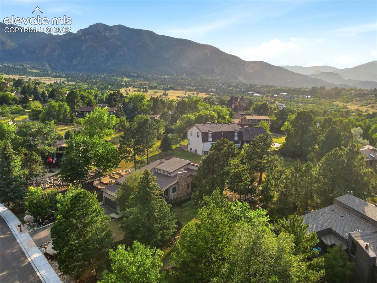 3930 Regency Dr, Colorado Springs, CO 80906